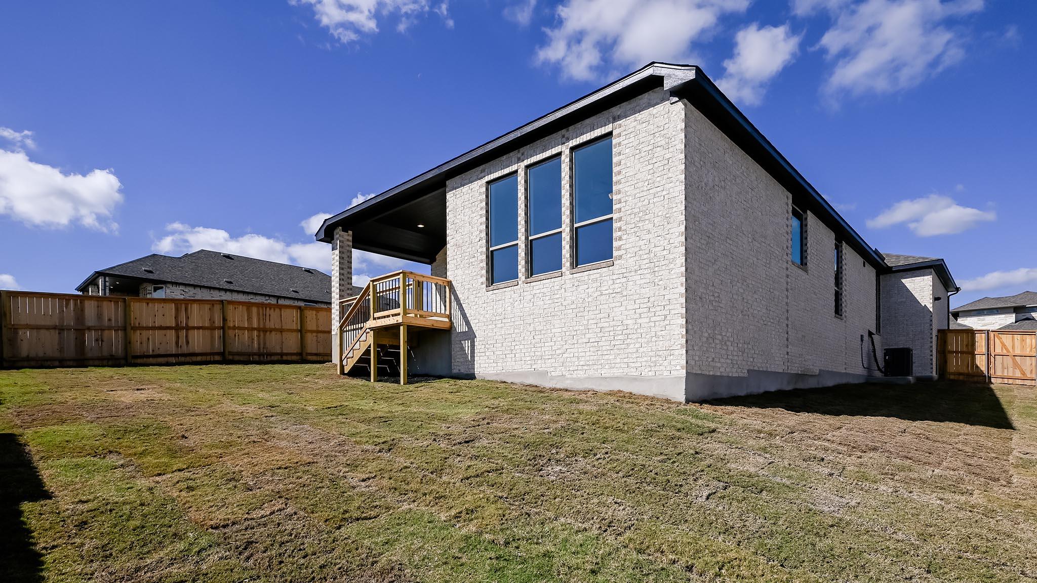 937 Teakmill Trl, San Marcos, TX 78666