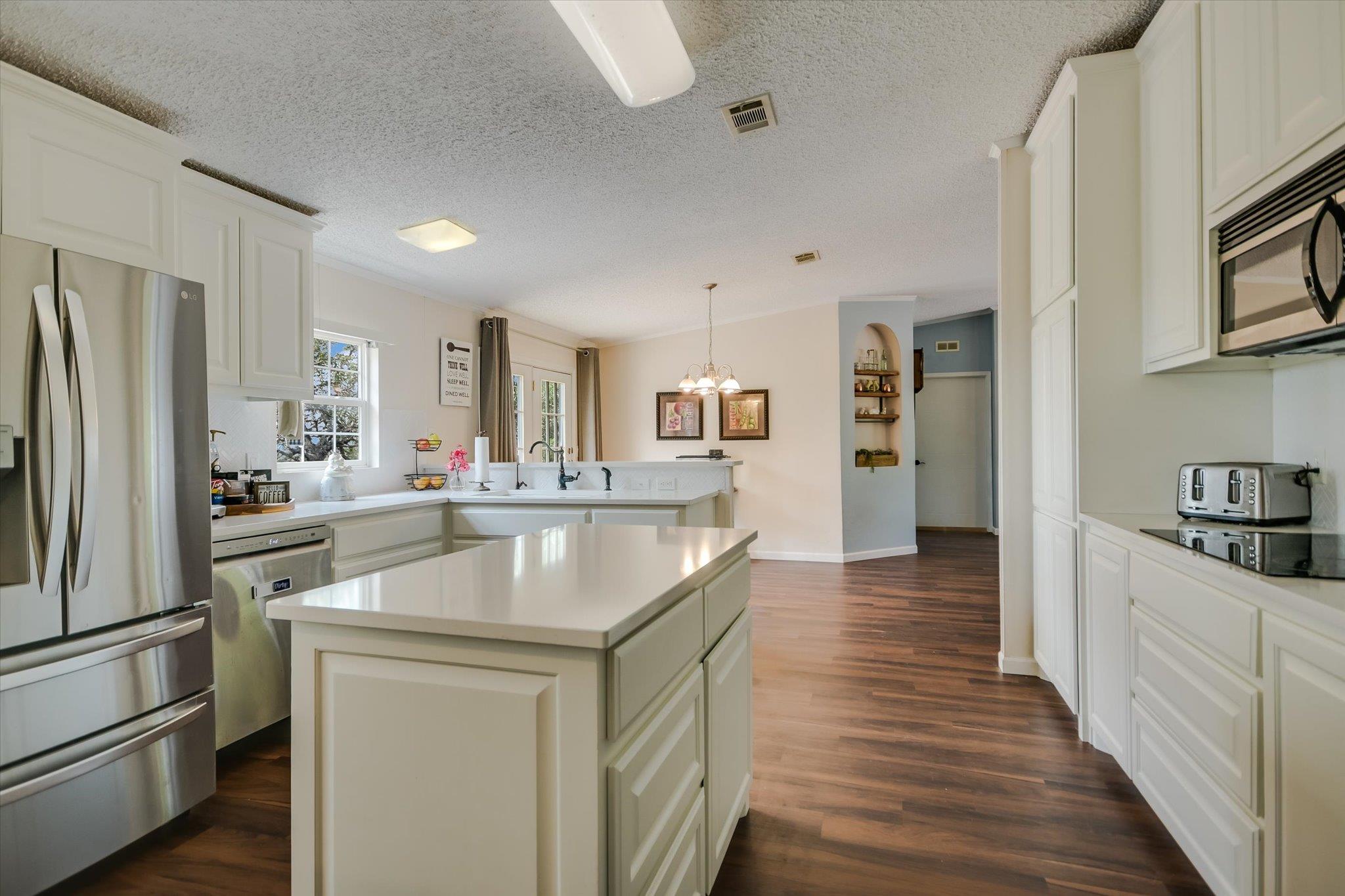 11790 E Fm 1431 Highway, Marble Falls, TX 78654