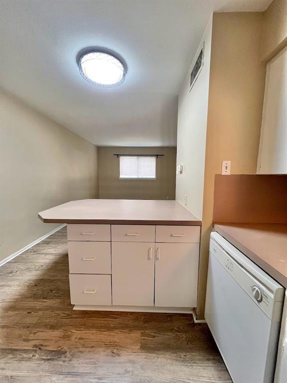 803 W 28th St # 103, Austin, TX 78705