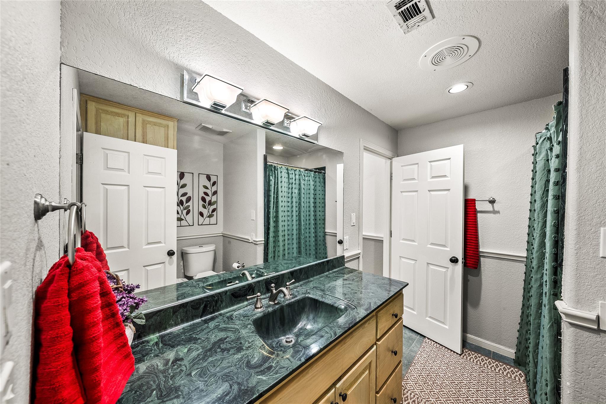 203 Oxbow Trl, Marble Falls, TX 78654