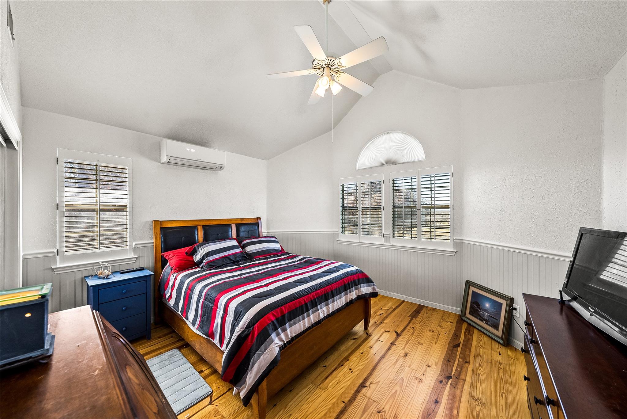 203 Oxbow Trl, Marble Falls, TX 78654