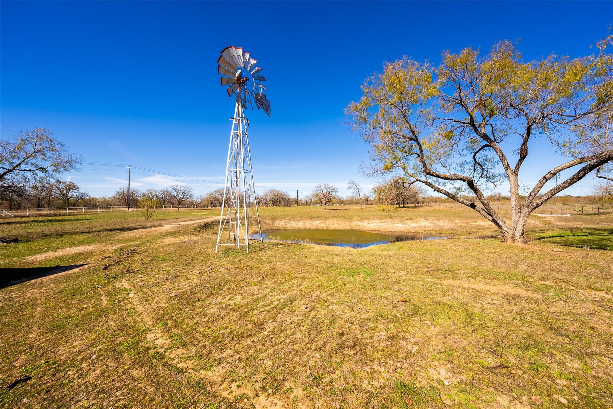 203 Oxbow Trl, Marble Falls, TX 78654