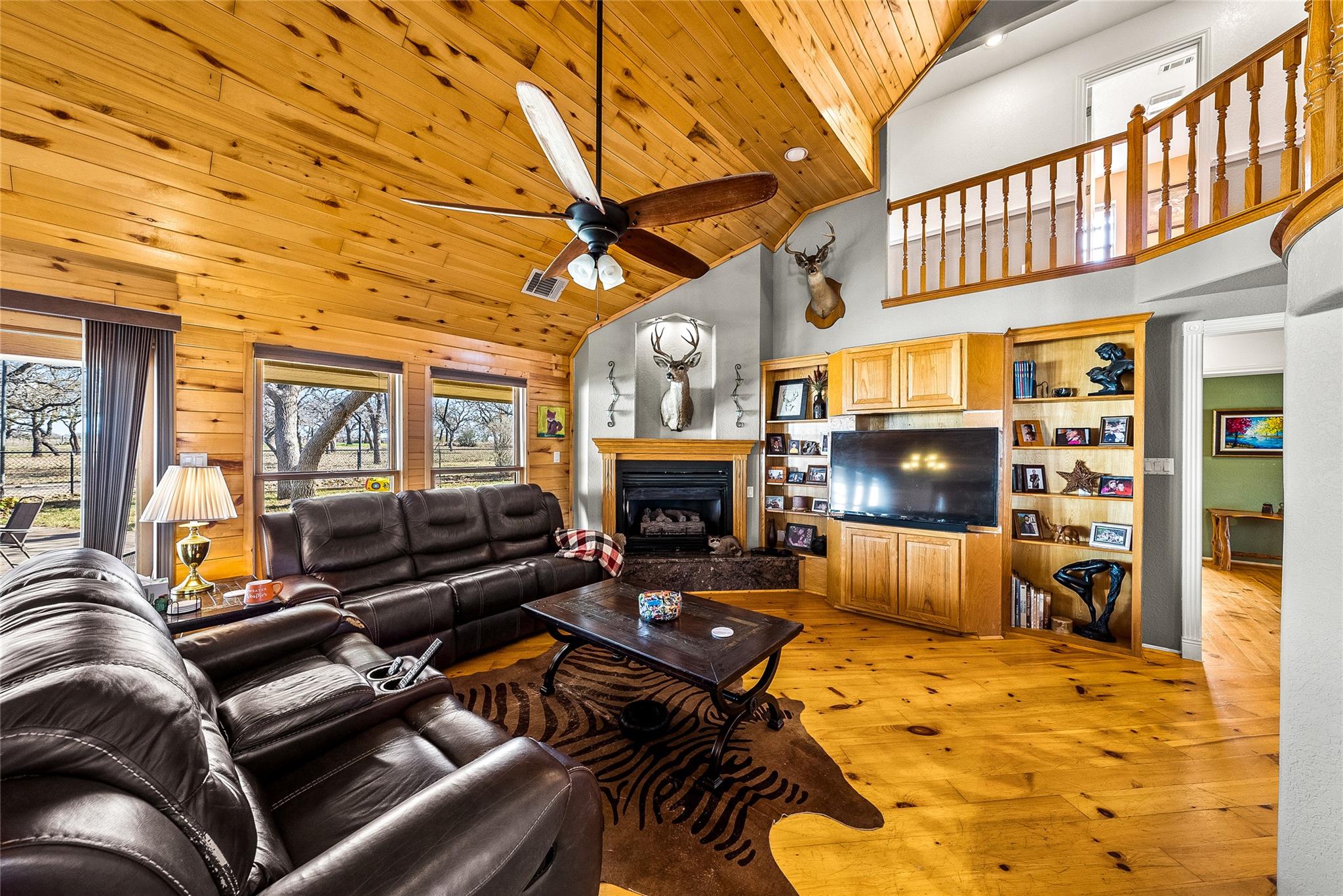 203 Oxbow Trl, Marble Falls, TX 78654