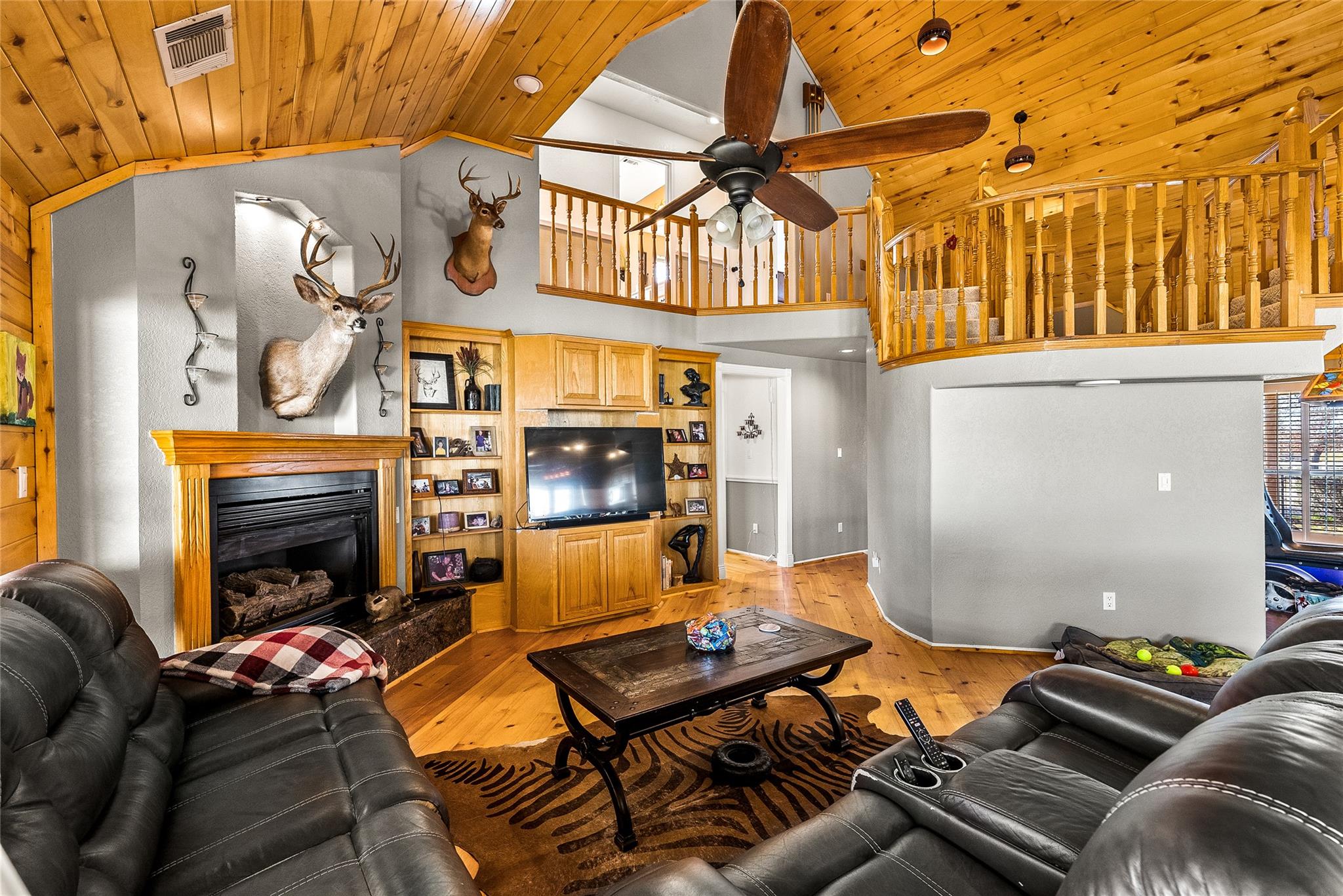 203 Oxbow Trl, Marble Falls, TX 78654