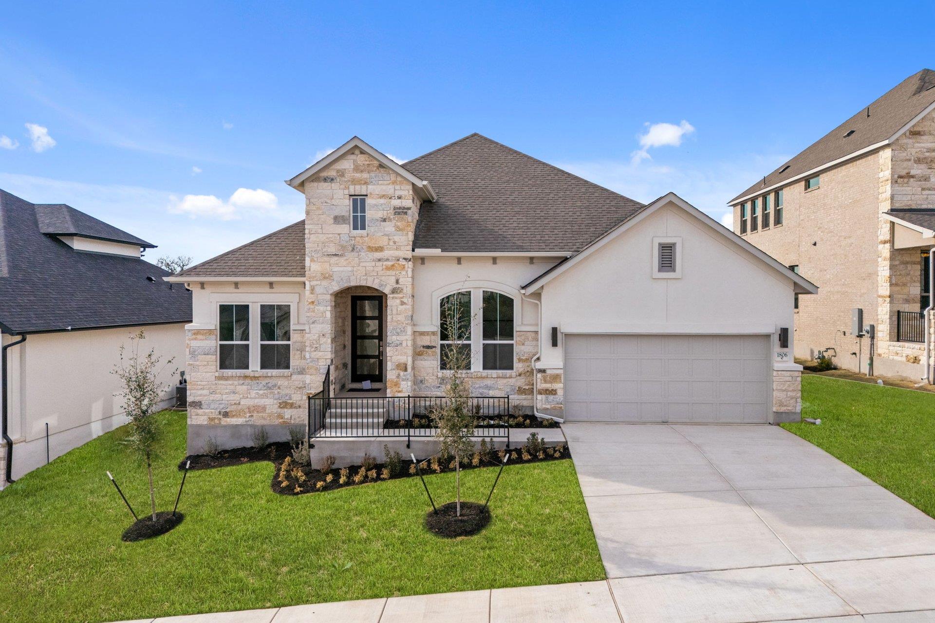 1806 Crimson Sunset Dr, Georgetown, TX 78628