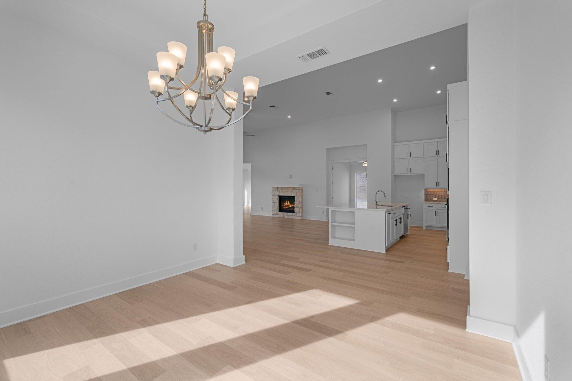 1806 Crimson Sunset Dr, Georgetown, TX 78628