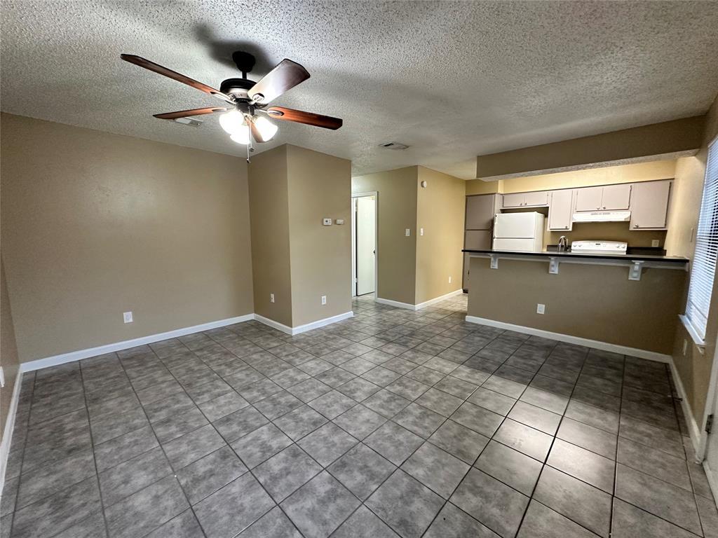 4607 E 12th St # 1, Austin, TX 78721