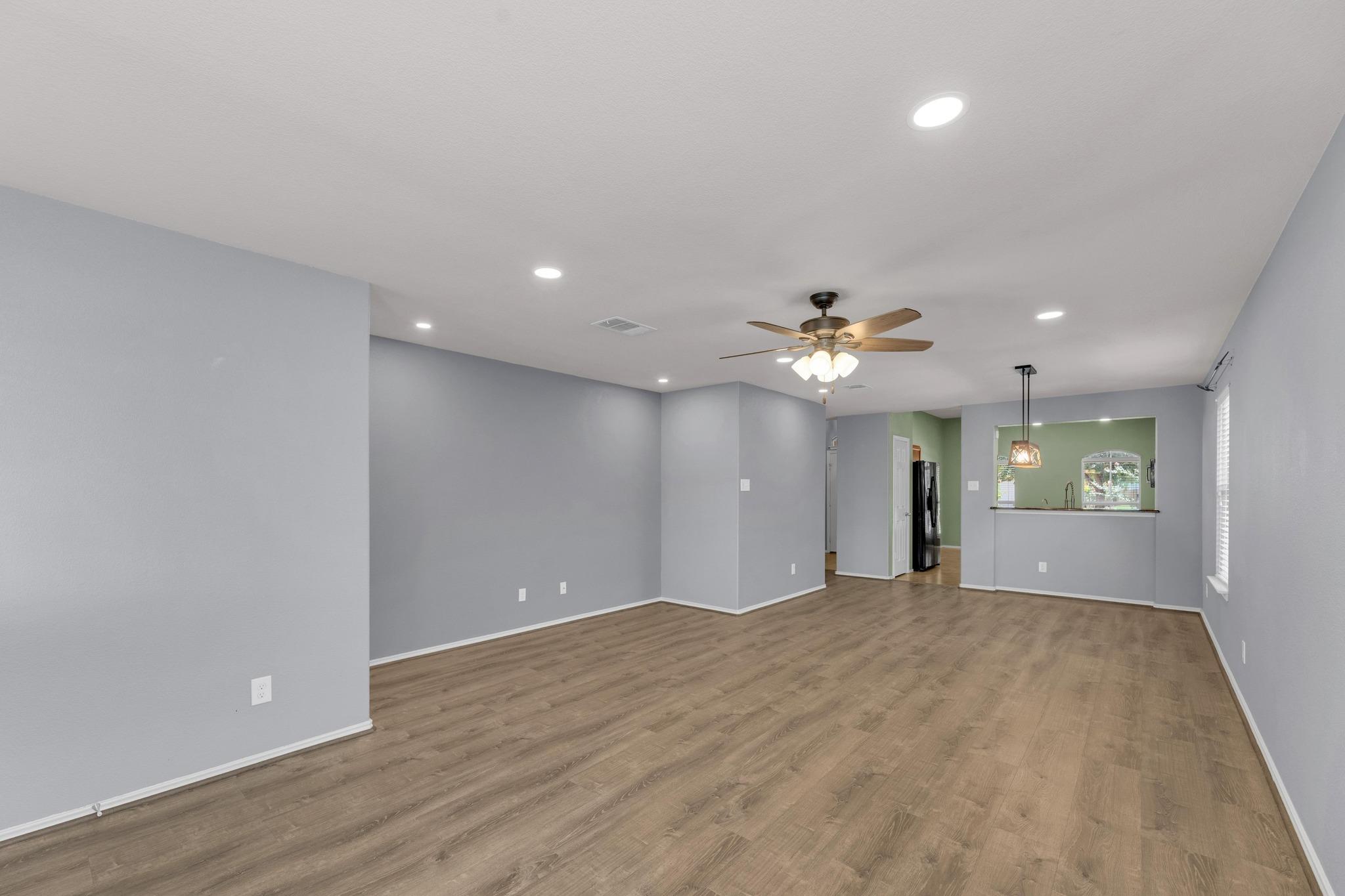 310 Baldwin St, Hutto, TX 78634