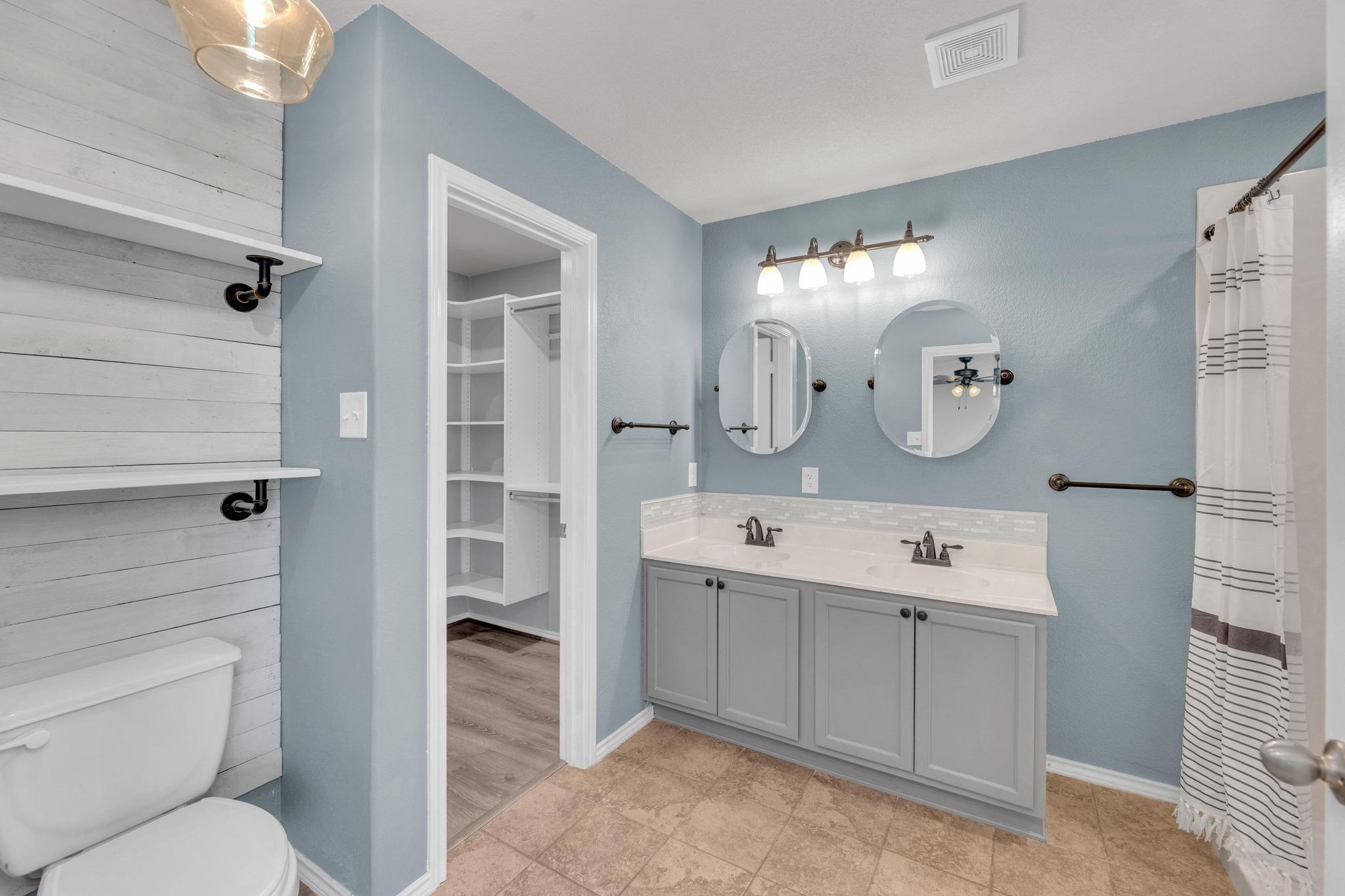 310 Baldwin St, Hutto, TX 78634