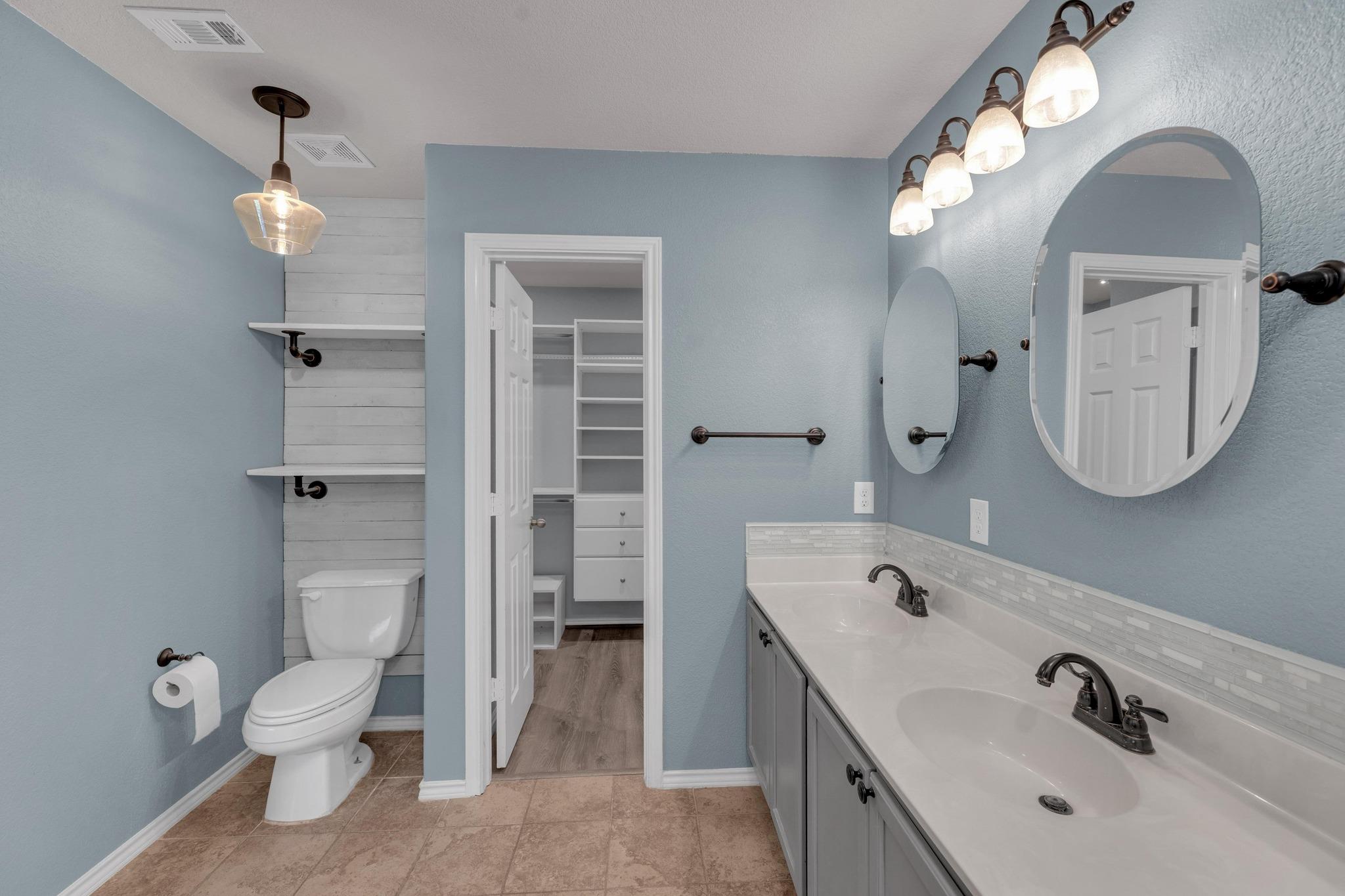 310 Baldwin St, Hutto, TX 78634