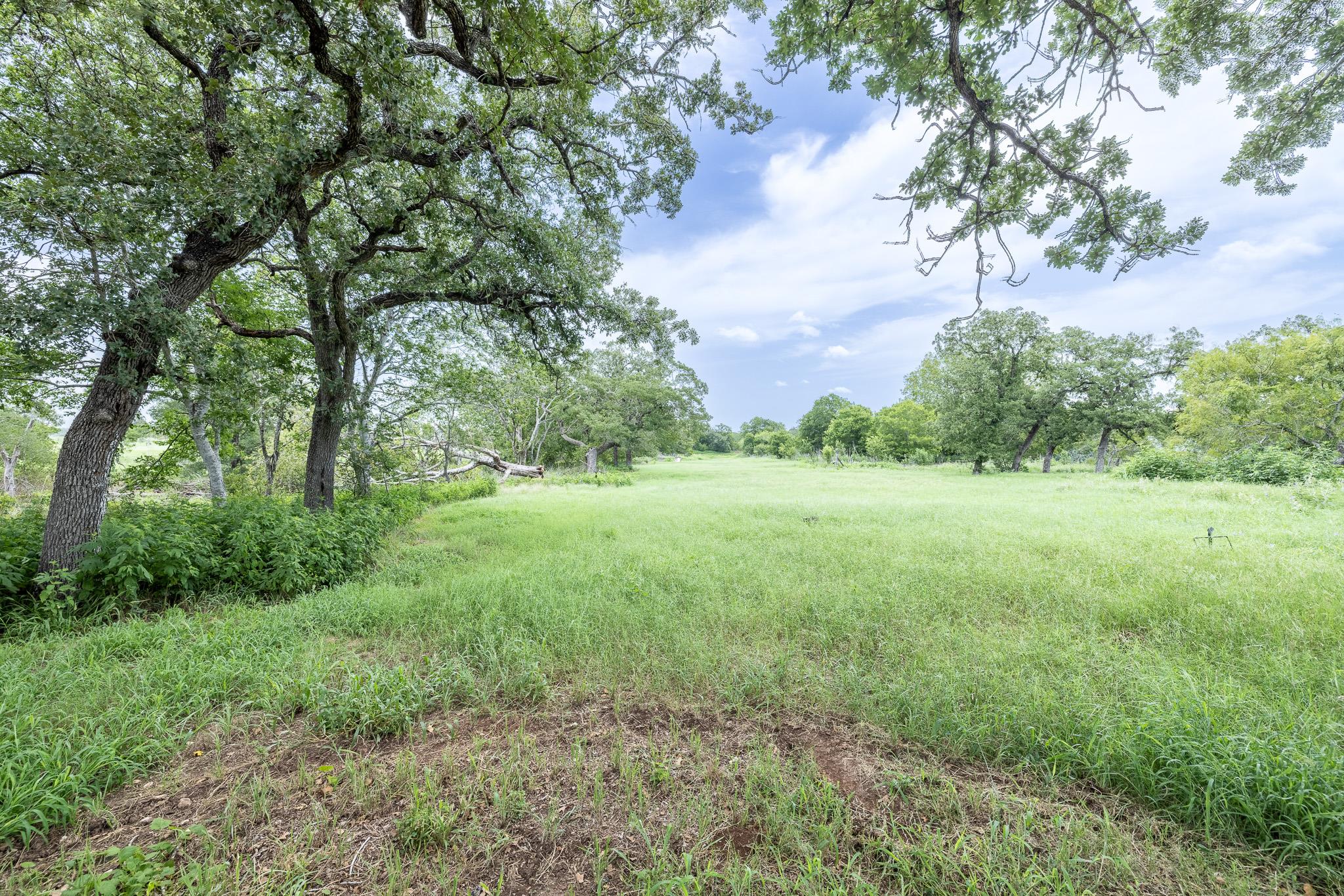 4771 County Road 228, Gonzales, TX 78629
