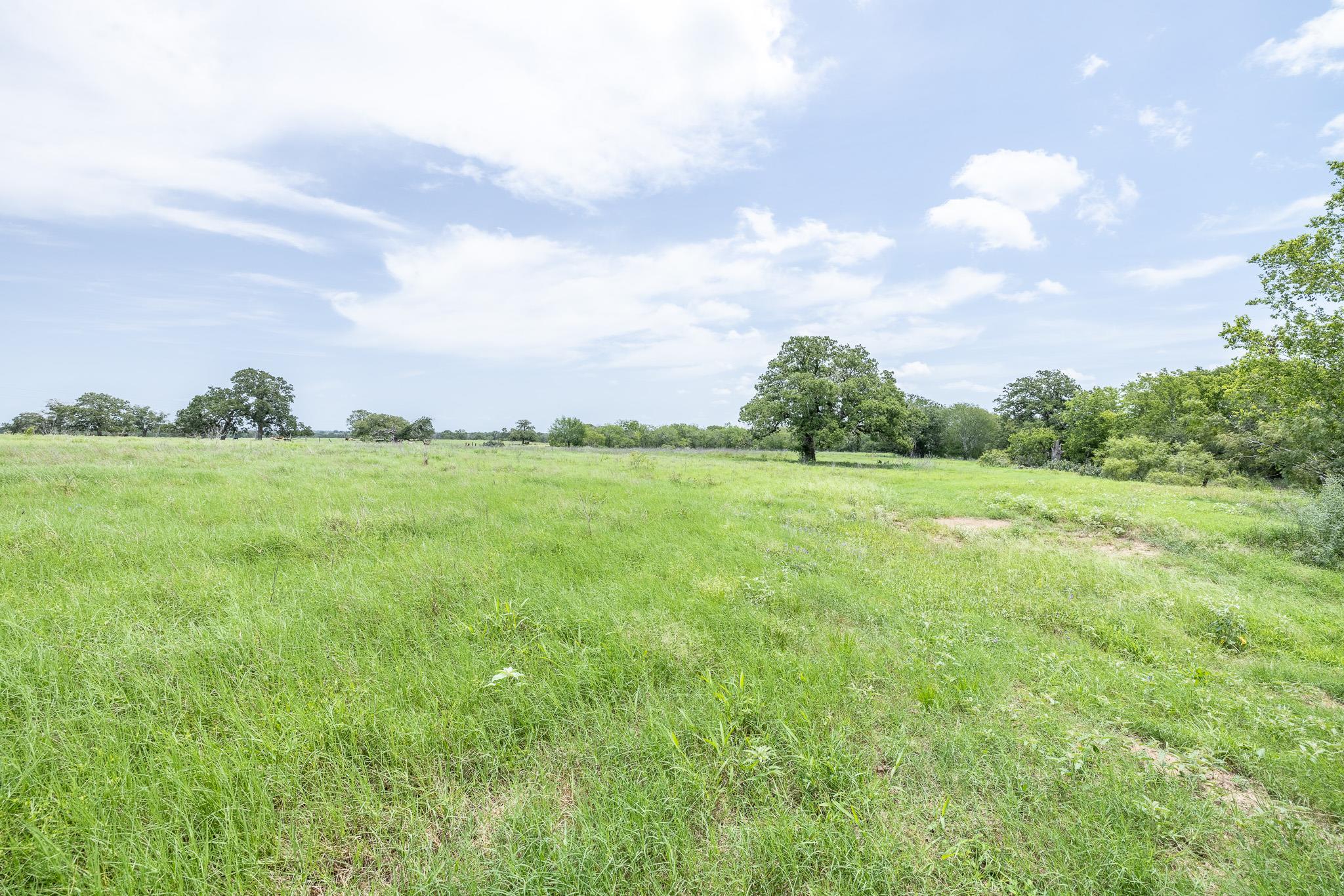 4771 County Road 228, Gonzales, TX 78629