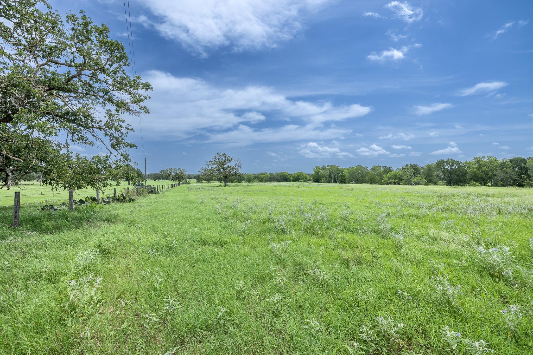 4771 County Road 228, Gonzales, TX 78629