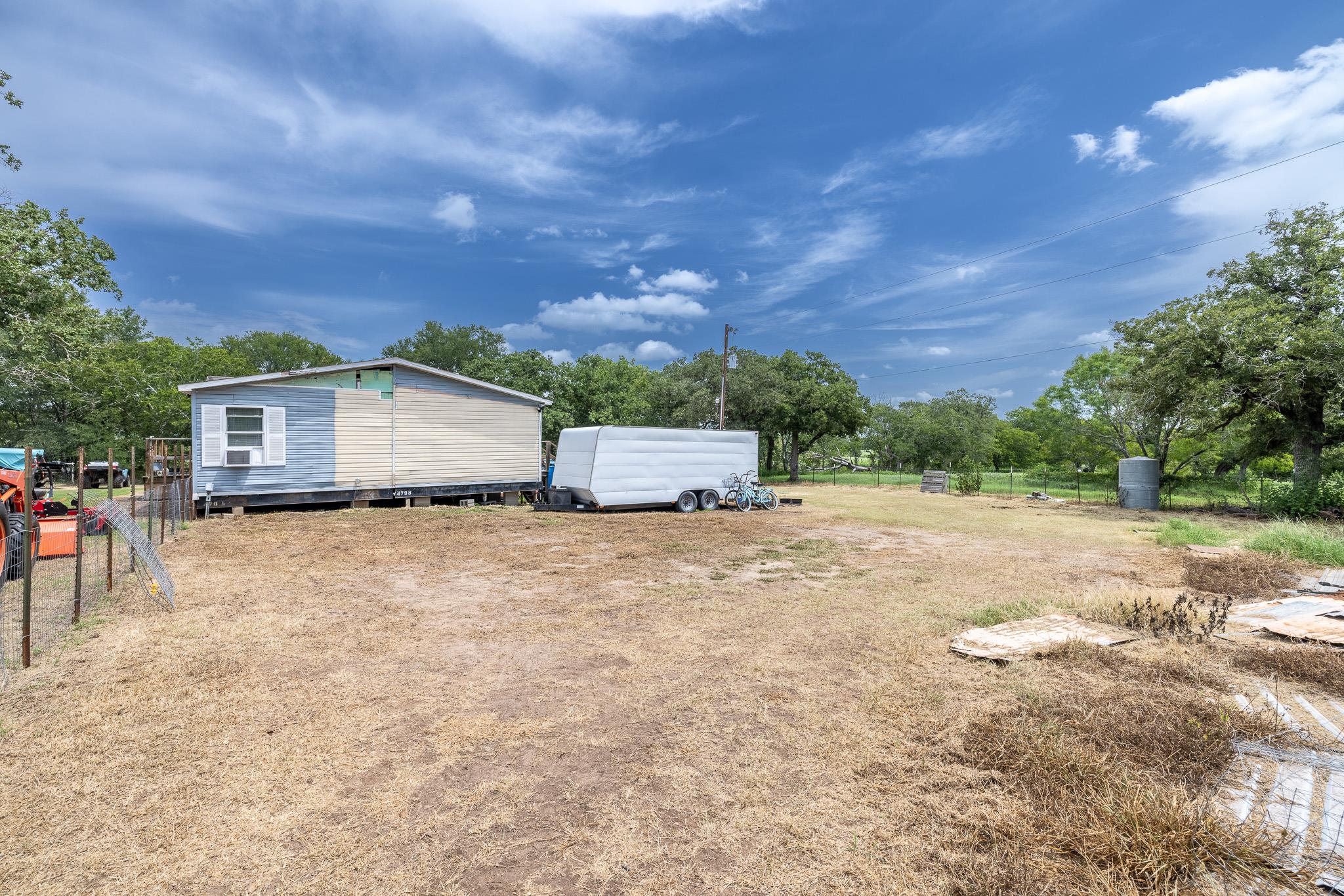 4771 County Road 228, Gonzales, TX 78629