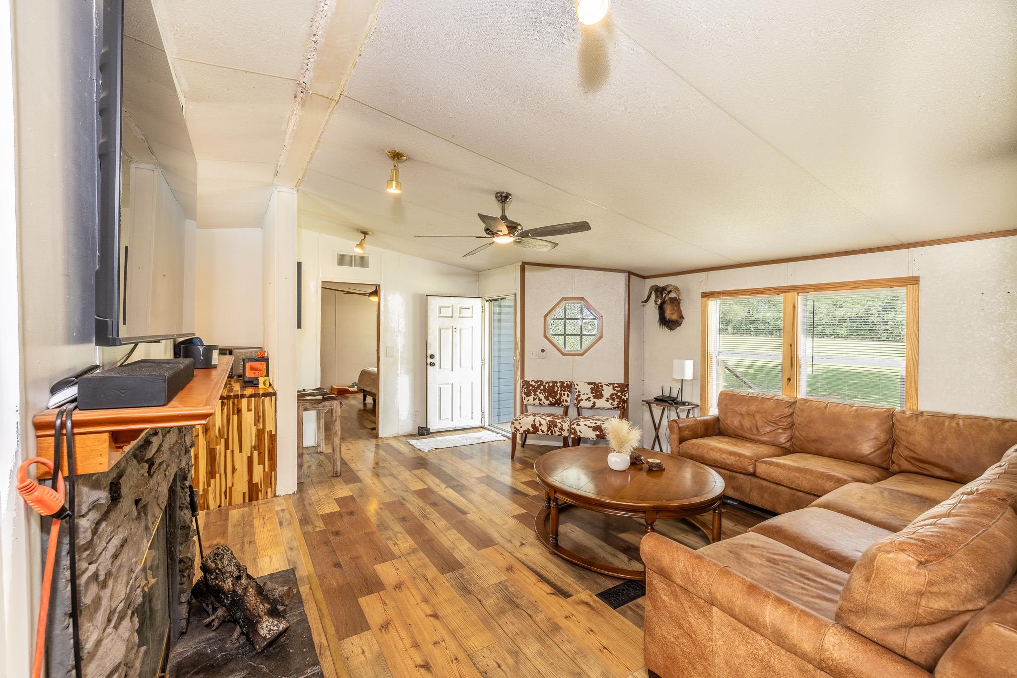 4771 County Road 228, Gonzales, TX 78629