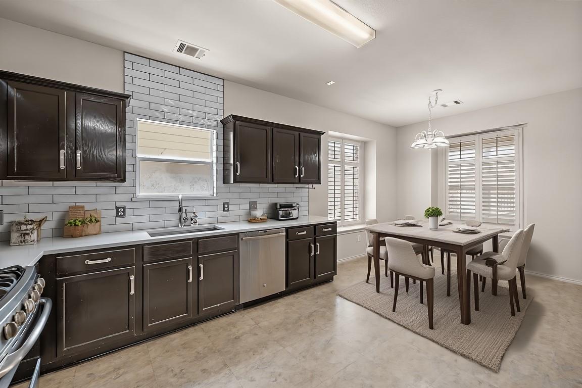 633 Fairway, Kyle, TX 78640