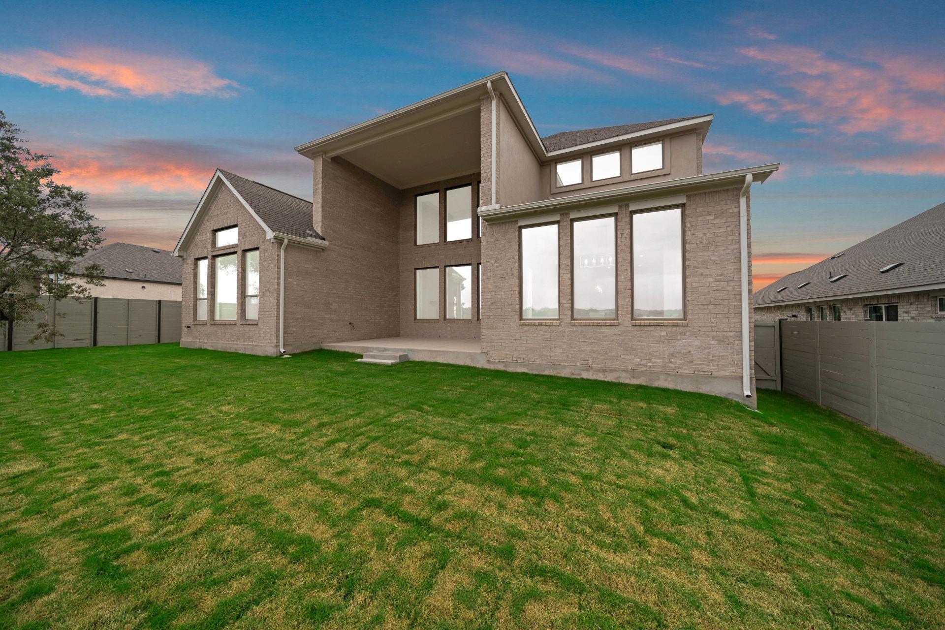 1802 Crimson Sunset Dr, Georgetown, TX 78628