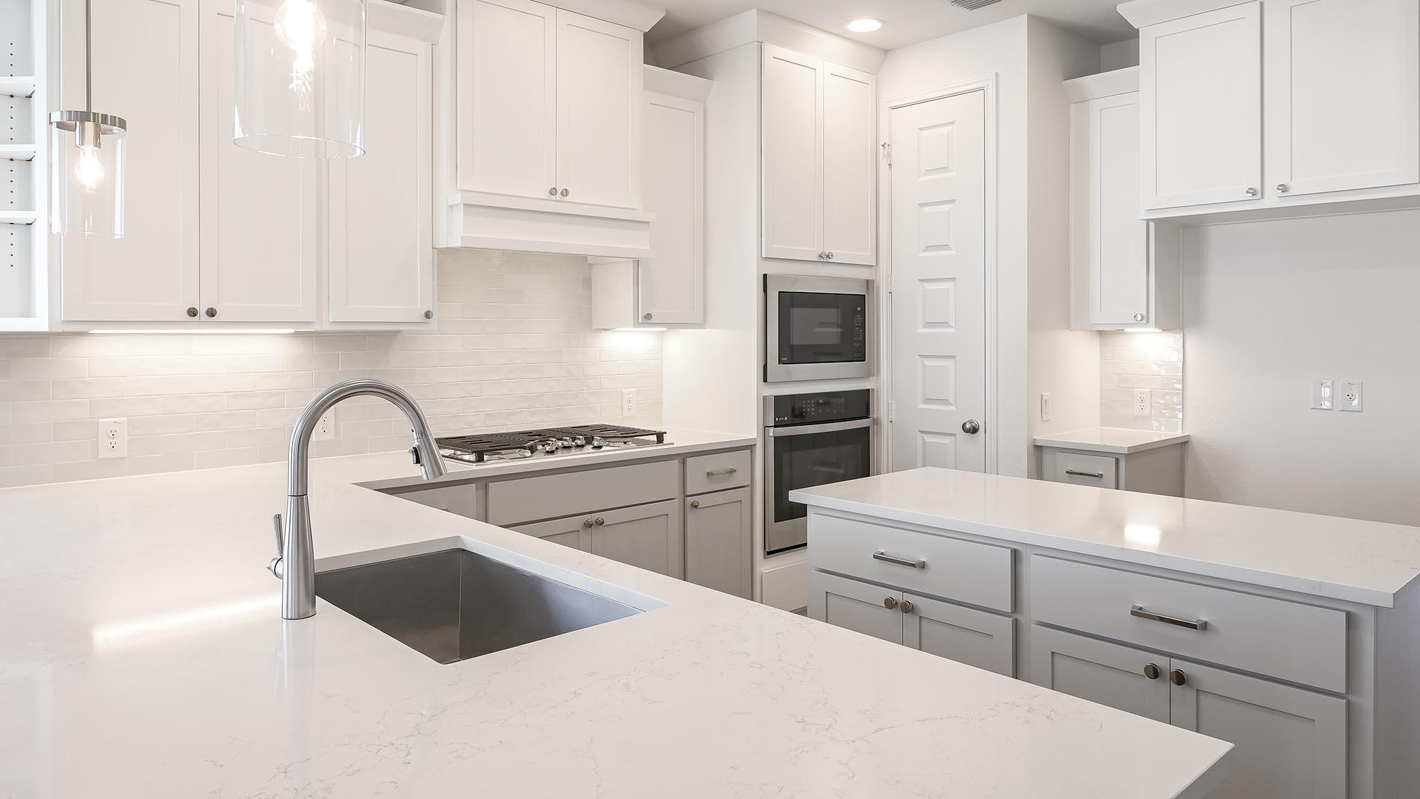 426 Fountain Grass Dr, San Marcos, TX 78666