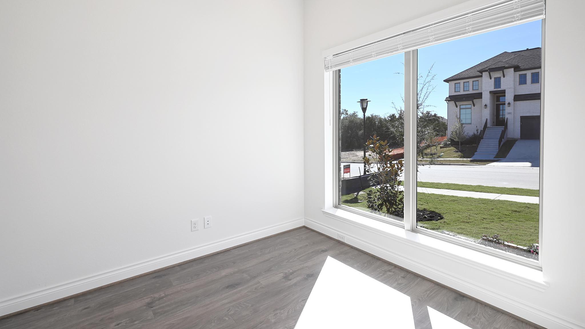 426 Fountain Grass Dr, San Marcos, TX 78666