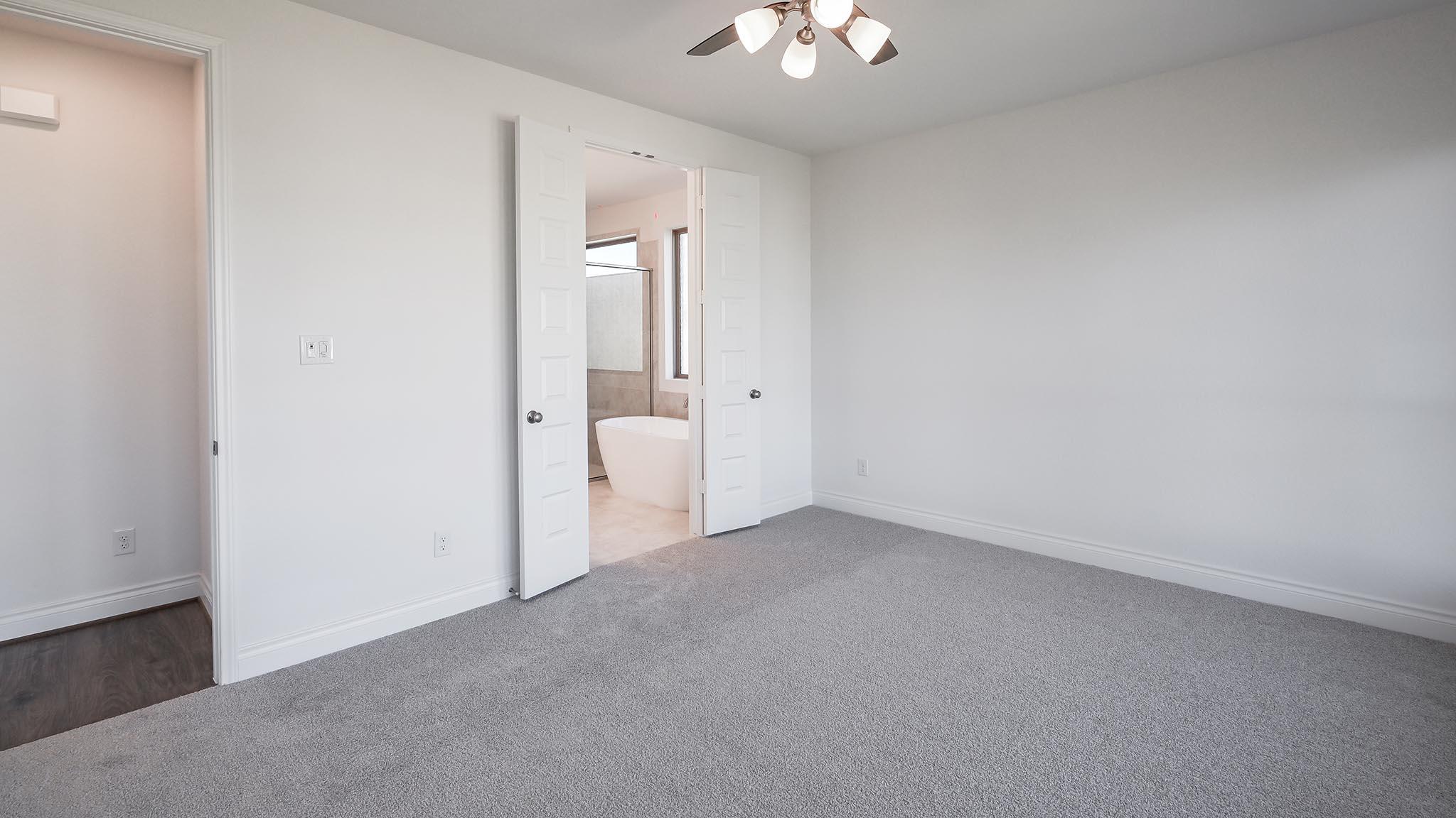 426 Fountain Grass Dr, San Marcos, TX 78666