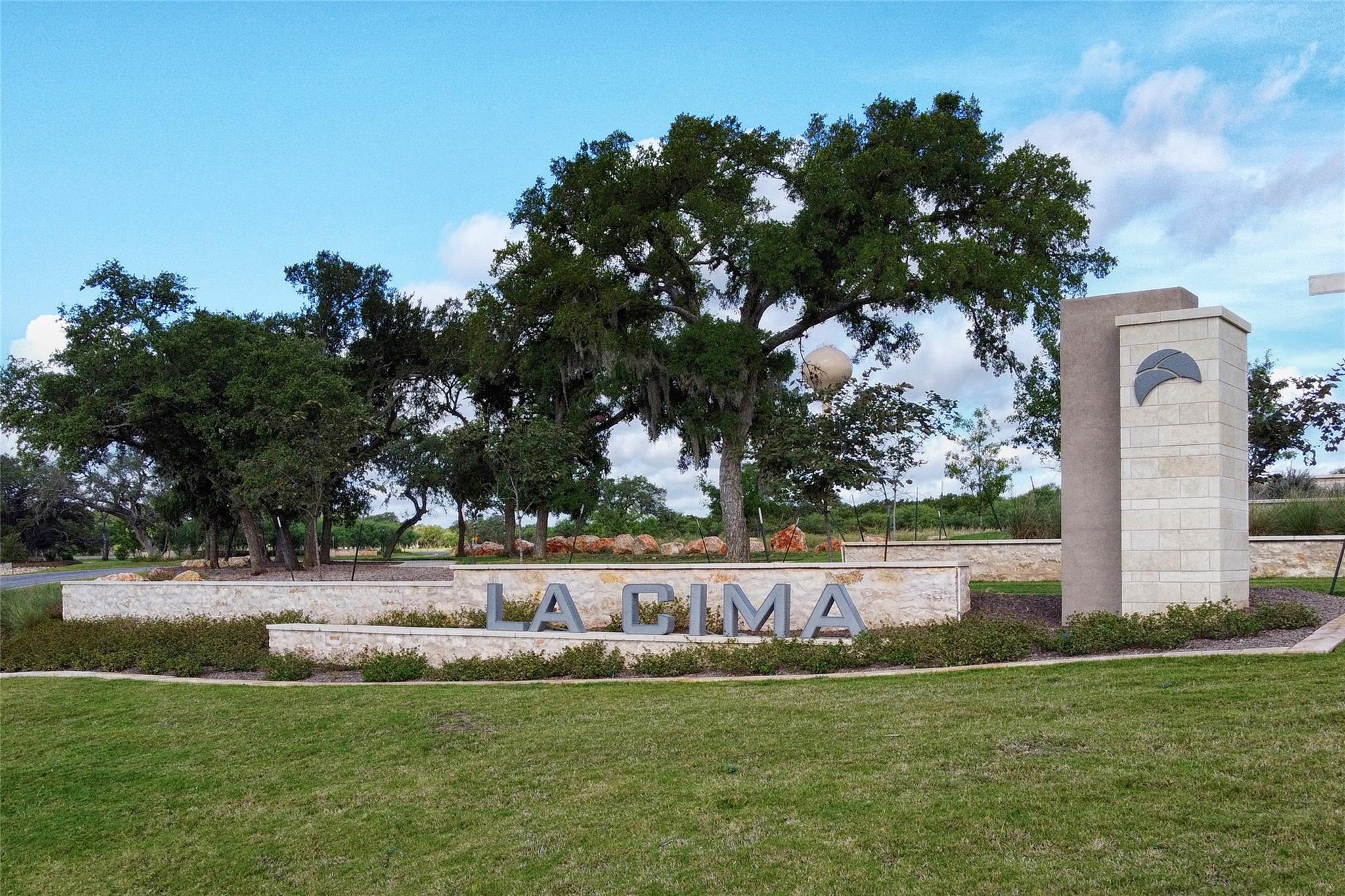 426 Fountain Grass Dr, San Marcos, TX 78666