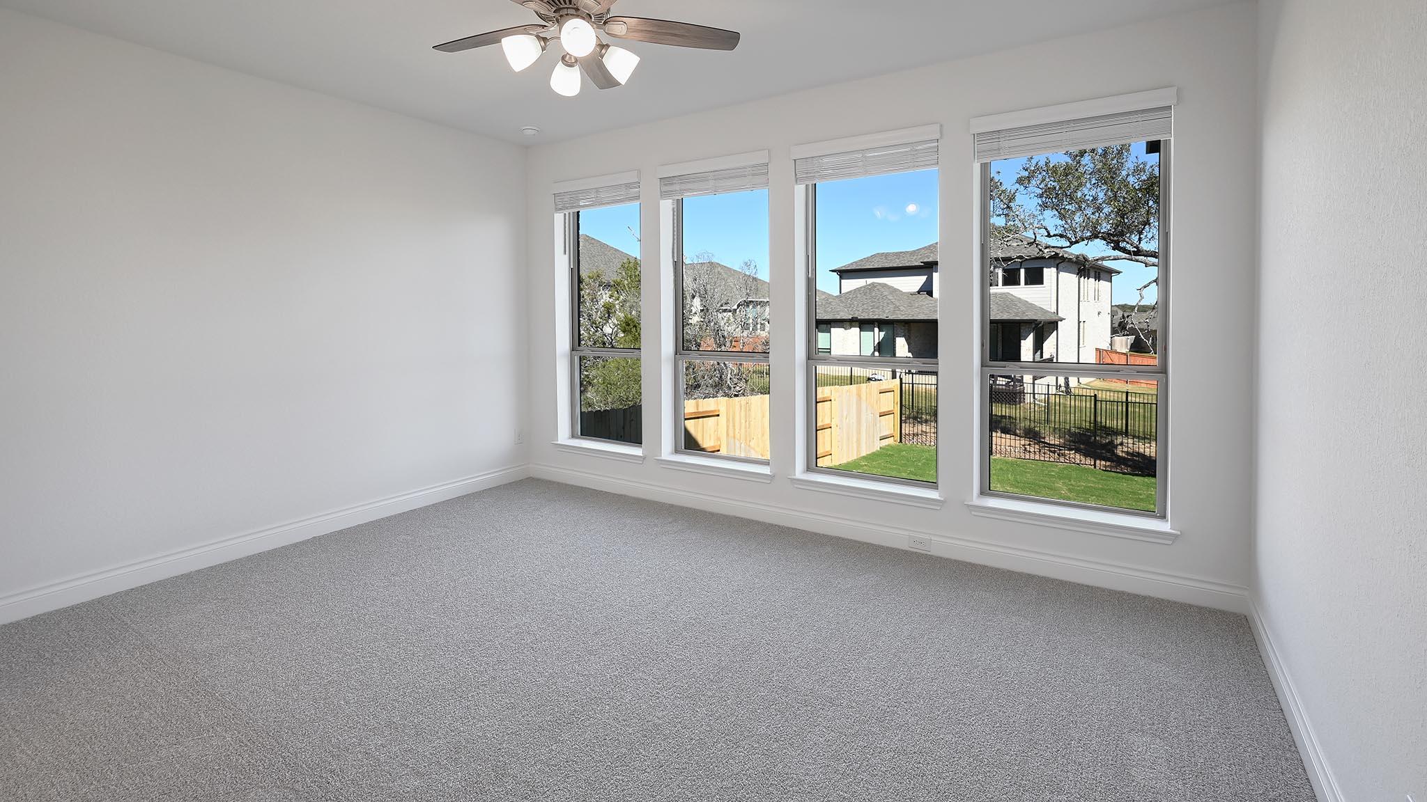 426 Fountain Grass Dr, San Marcos, TX 78666