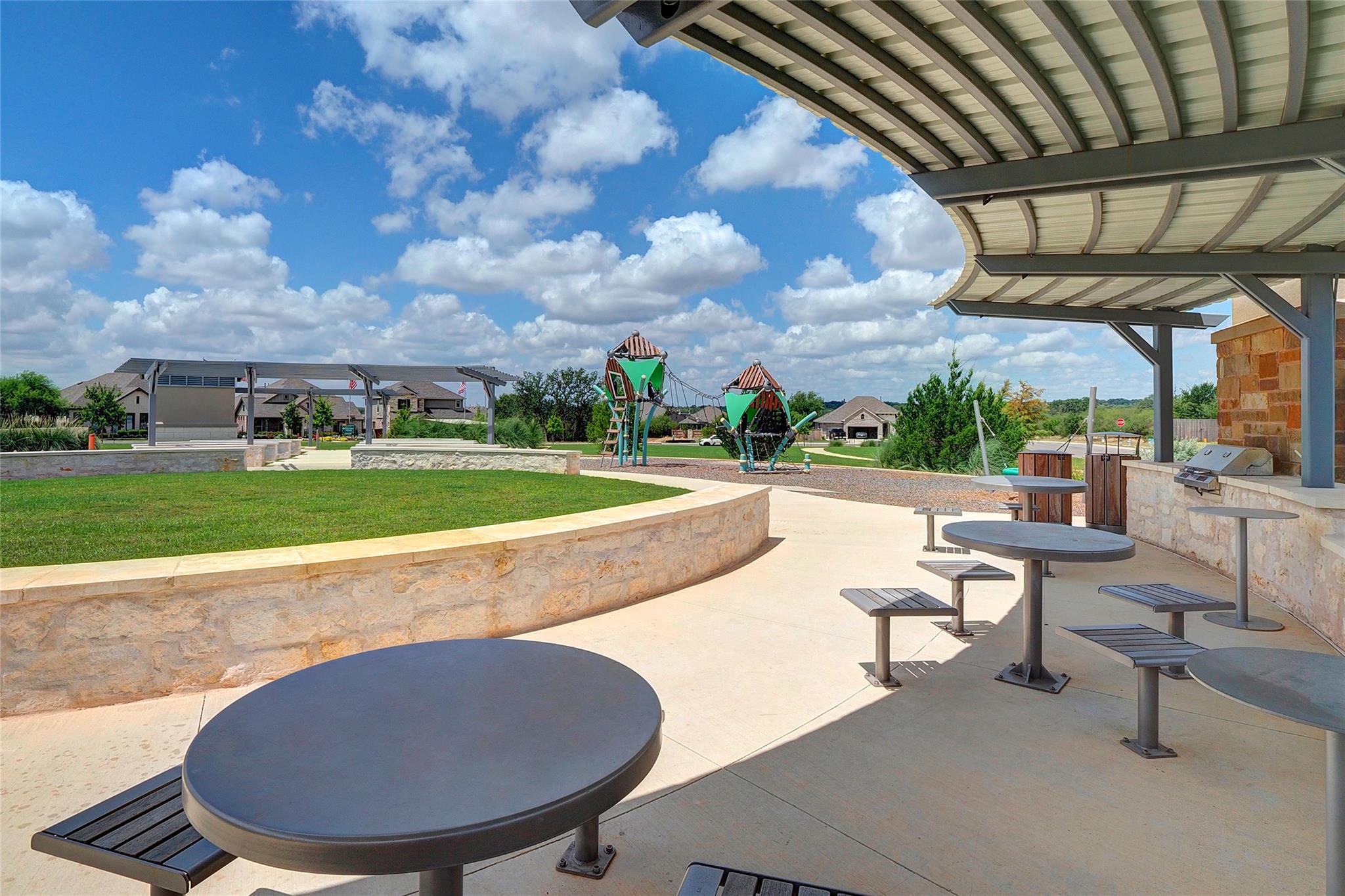 426 Fountain Grass Dr, San Marcos, TX 78666