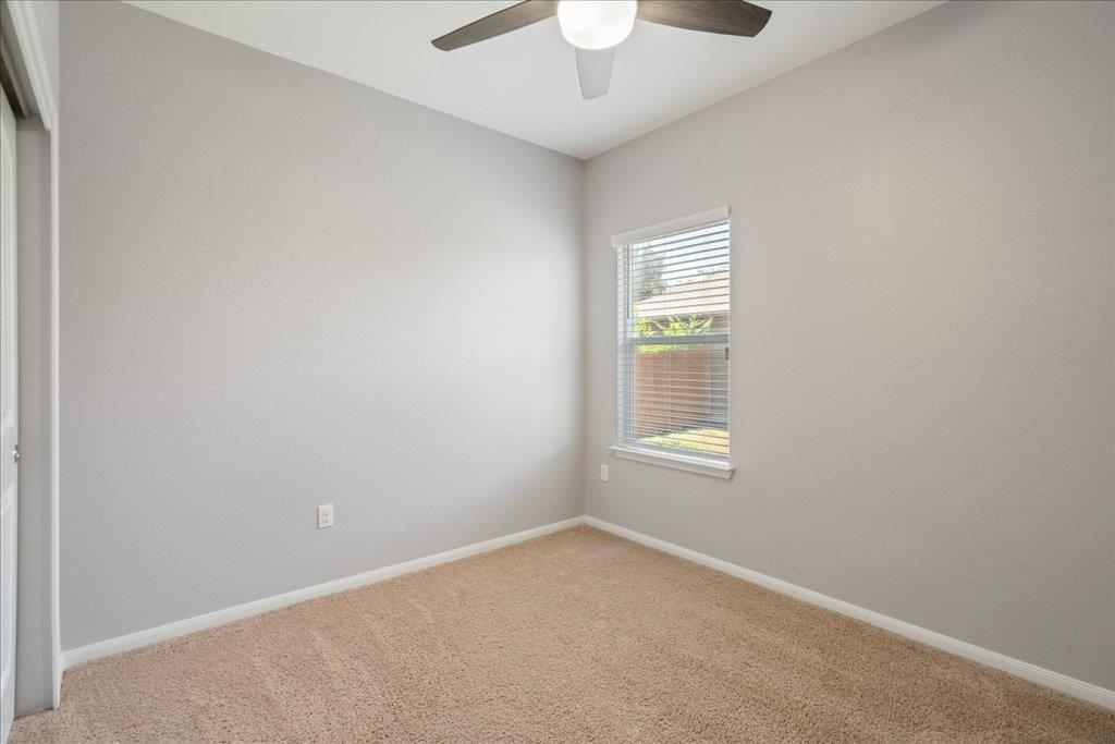 178 James Adkins Dr, Kyle, TX 78640