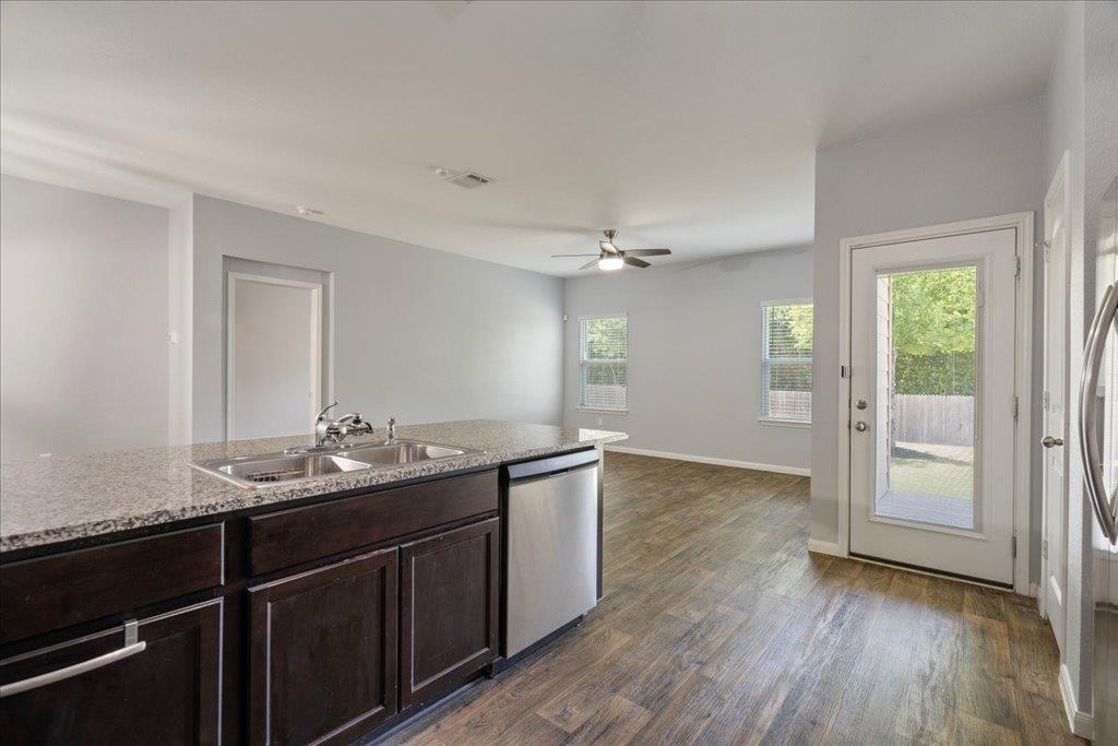 178 James Adkins Dr, Kyle, TX 78640