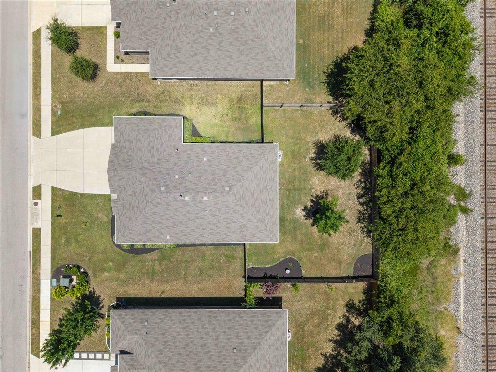 178 James Adkins Dr, Kyle, TX 78640