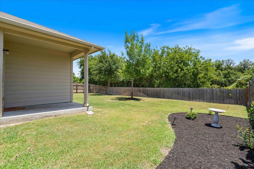 178 James Adkins Dr, Kyle, TX 78640