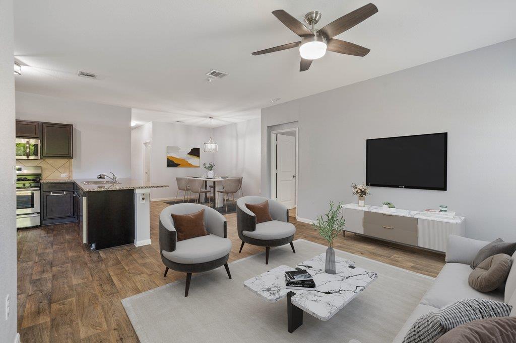 178 James Adkins Dr, Kyle, TX 78640