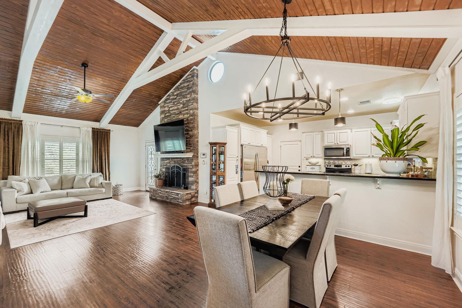 296 Makaha Dr, Bastrop, TX 78602