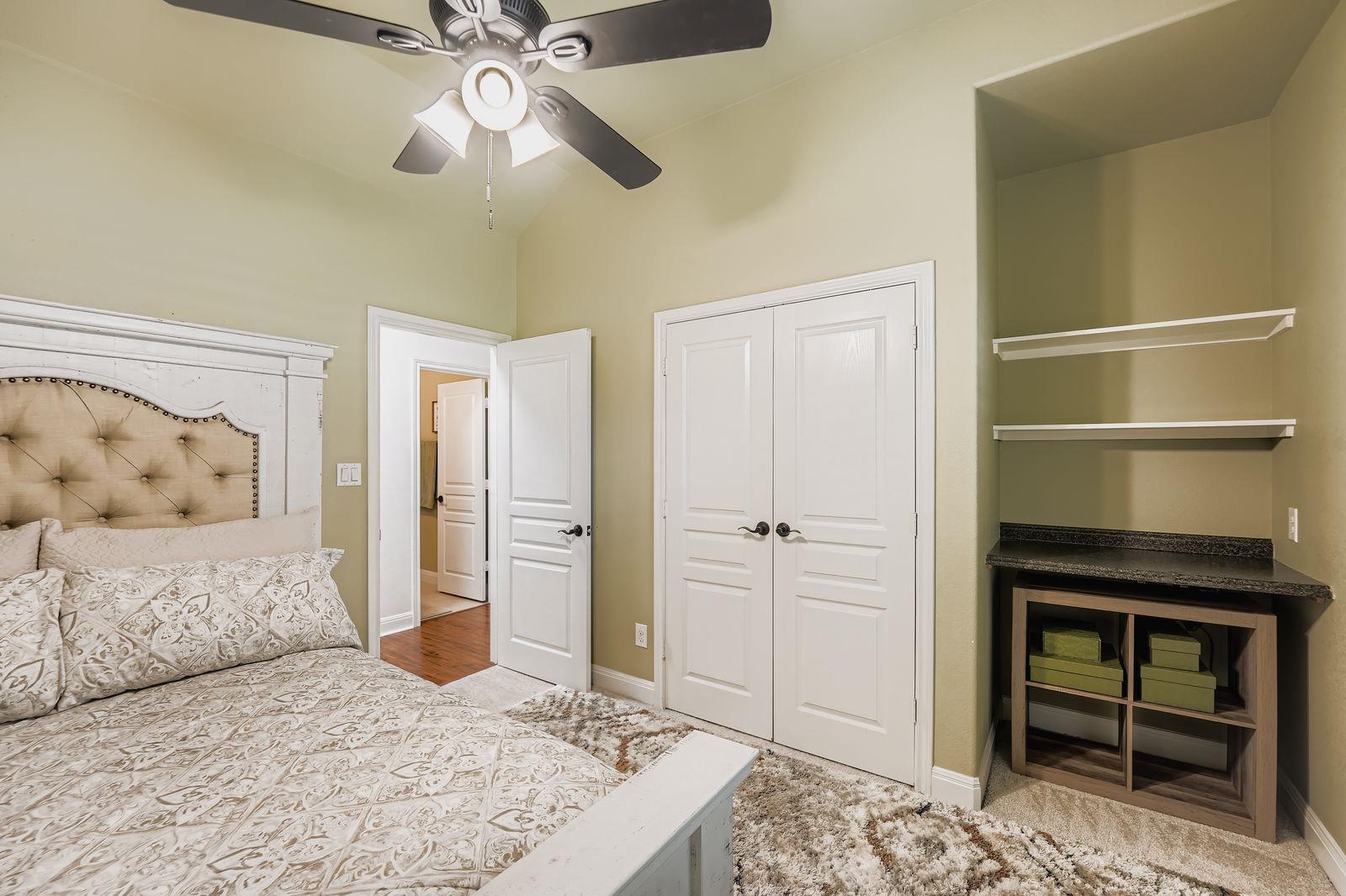 296 Makaha Dr, Bastrop, TX 78602