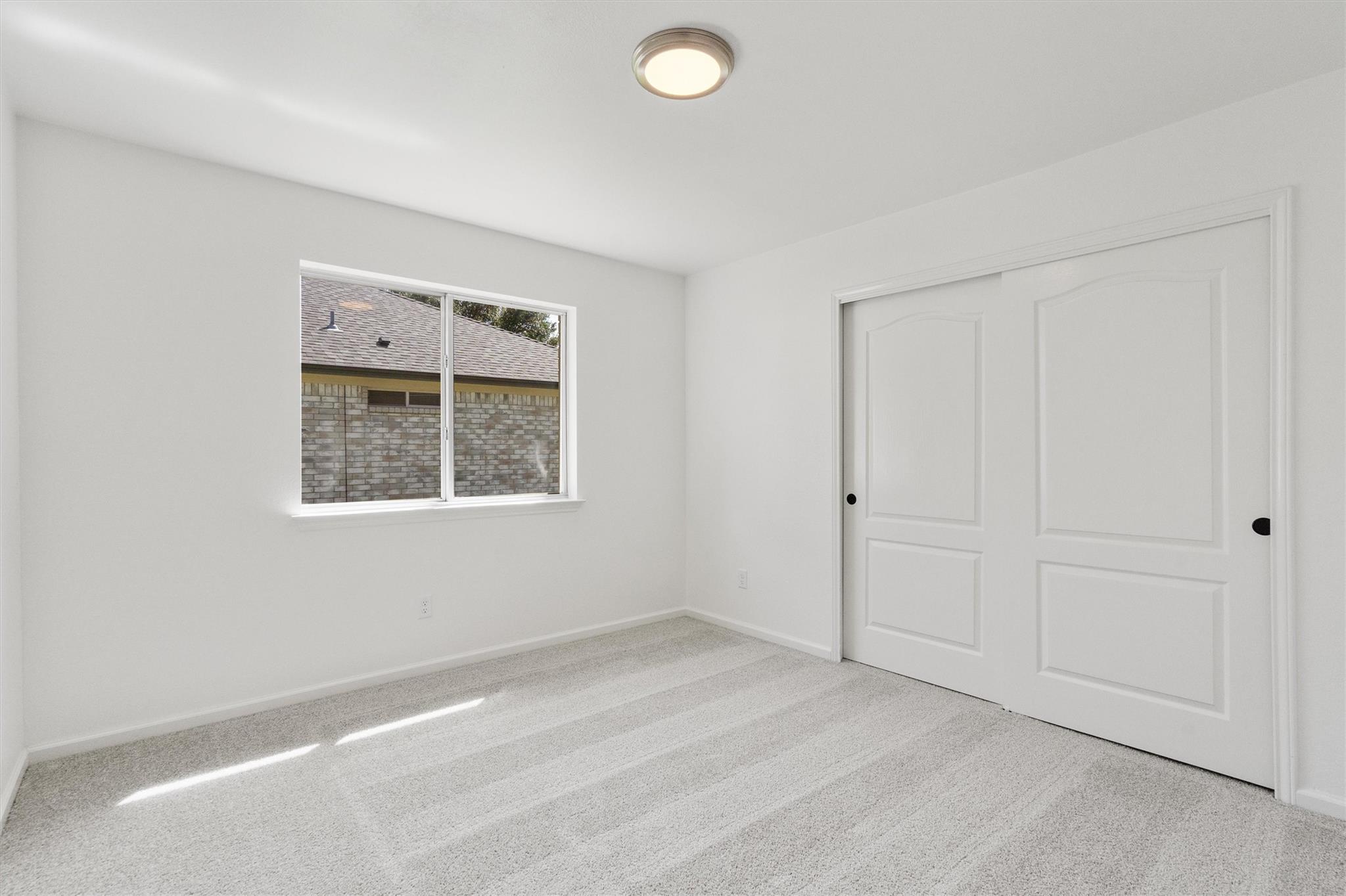 1319 Ashley Dr, Round Rock, TX 78665