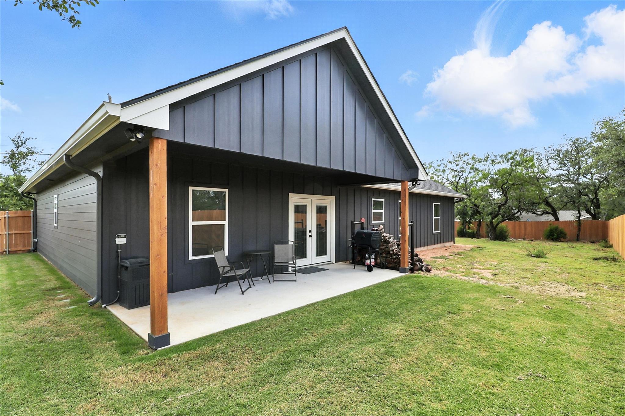 1515 Green Valley Ln, Granite Shoals, TX 78654