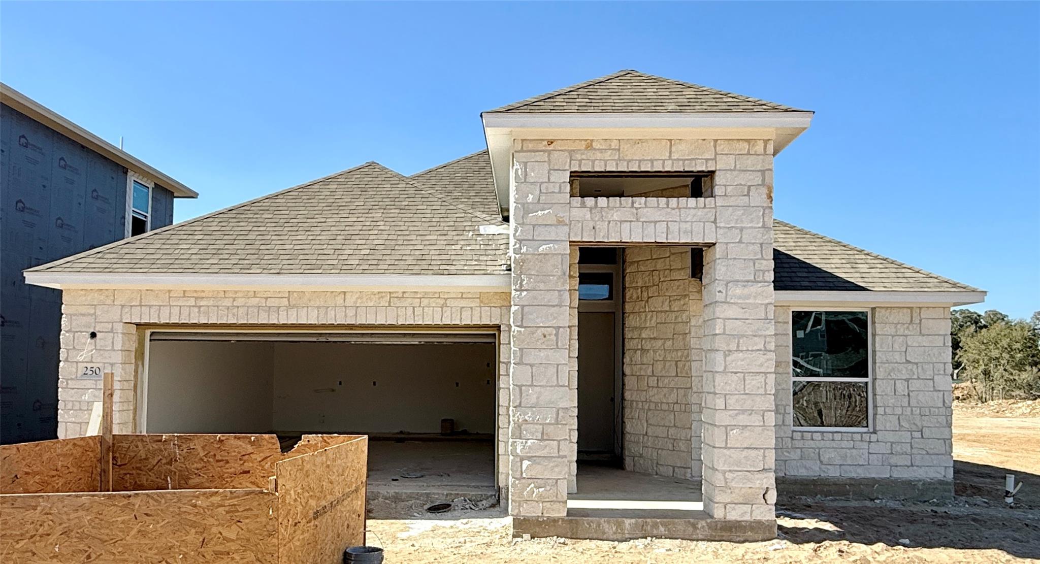 250 San Saba Dr, Buda, TX 78610