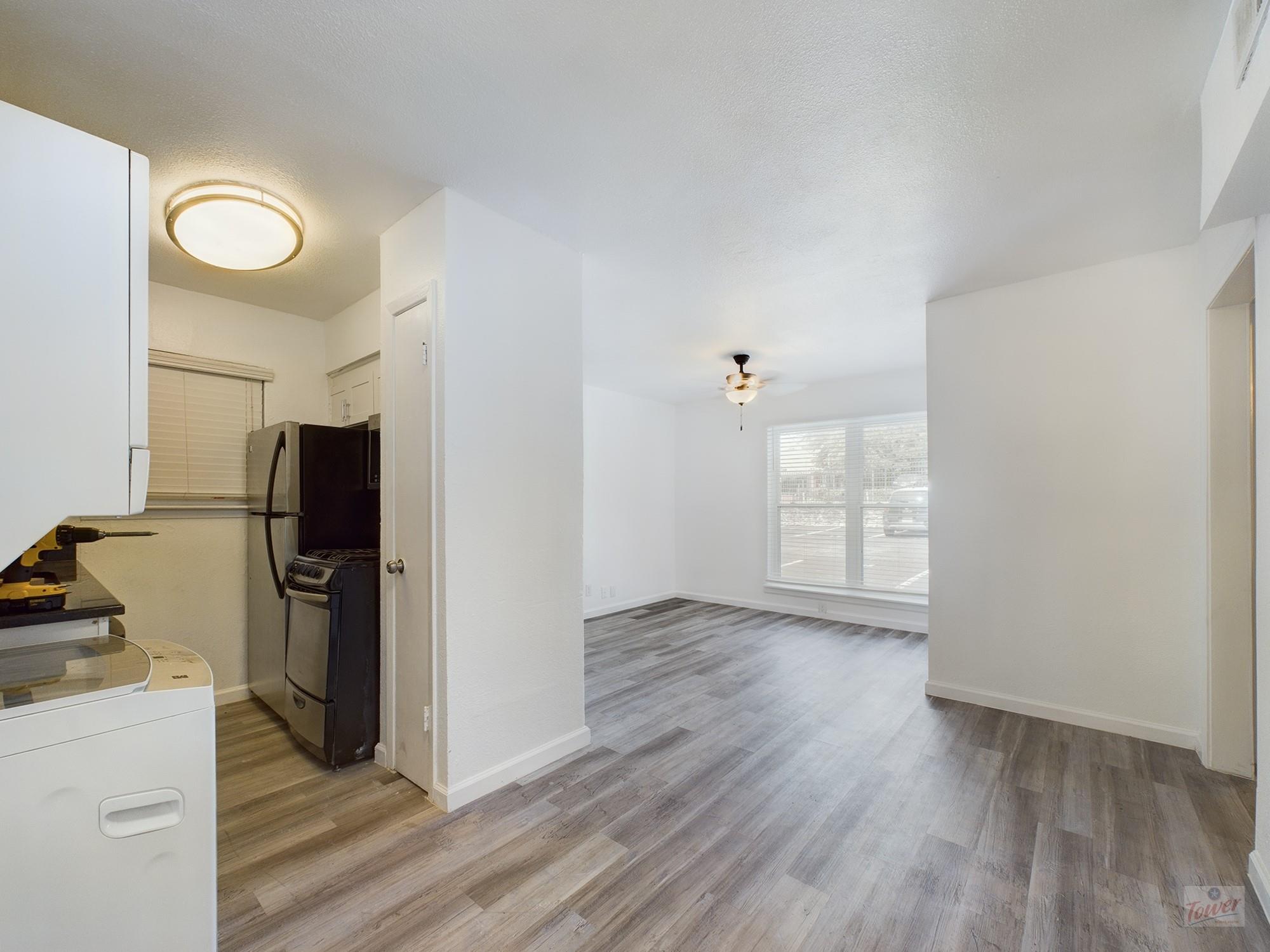 2401 Manor Rd # 137, Austin, TX 78722