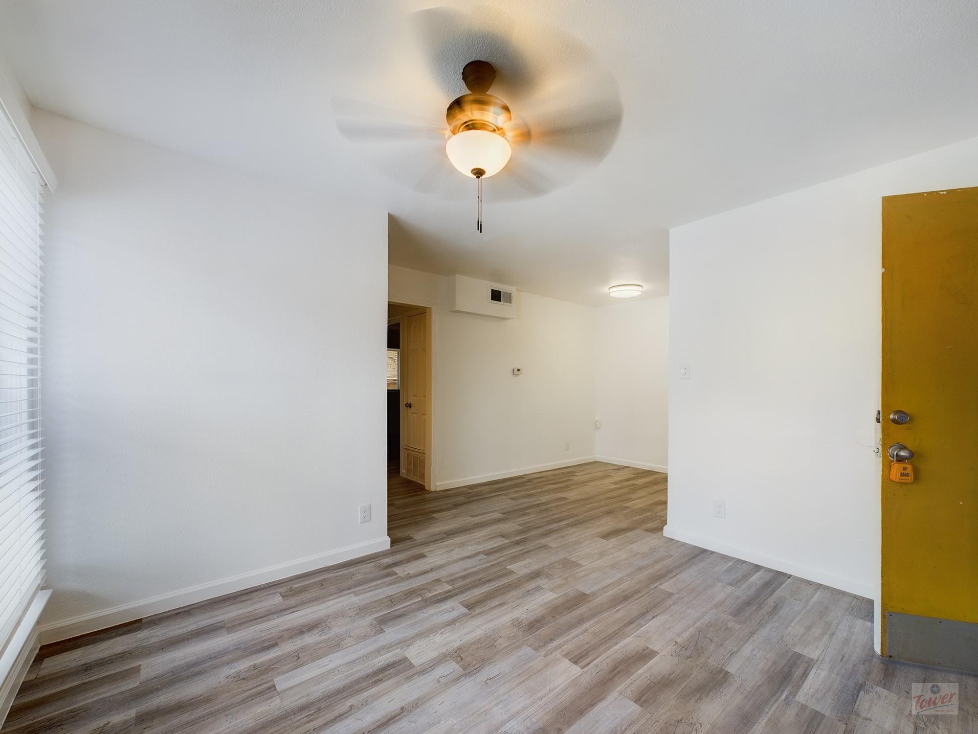 2401 Manor Rd # 137, Austin, TX 78722