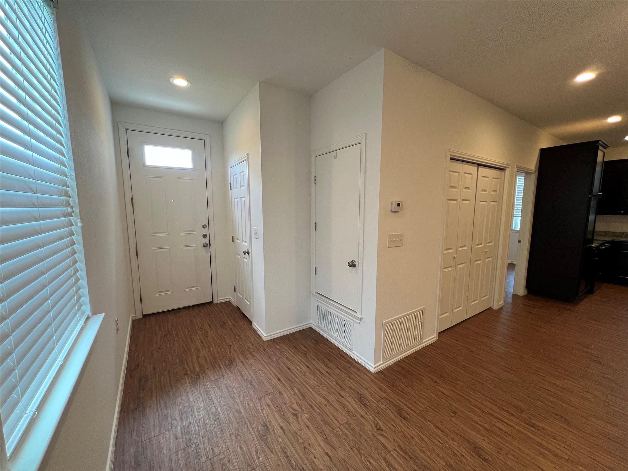 805 Hallie Cv, Lockhart, TX 78644