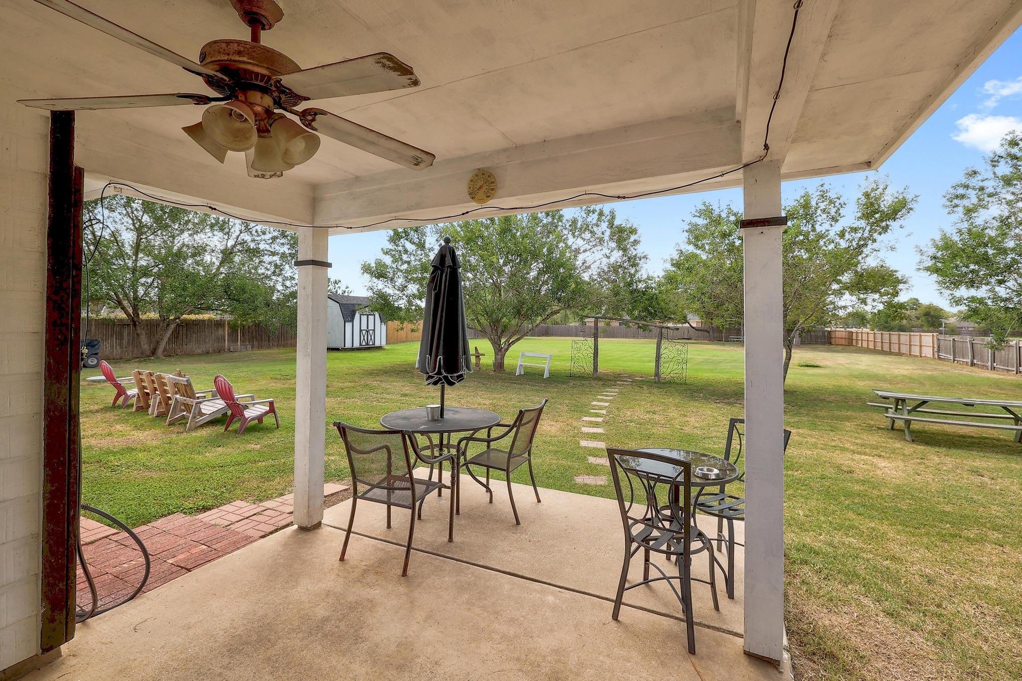 167 Billingsley Hts, Cedar Creek, TX 78612