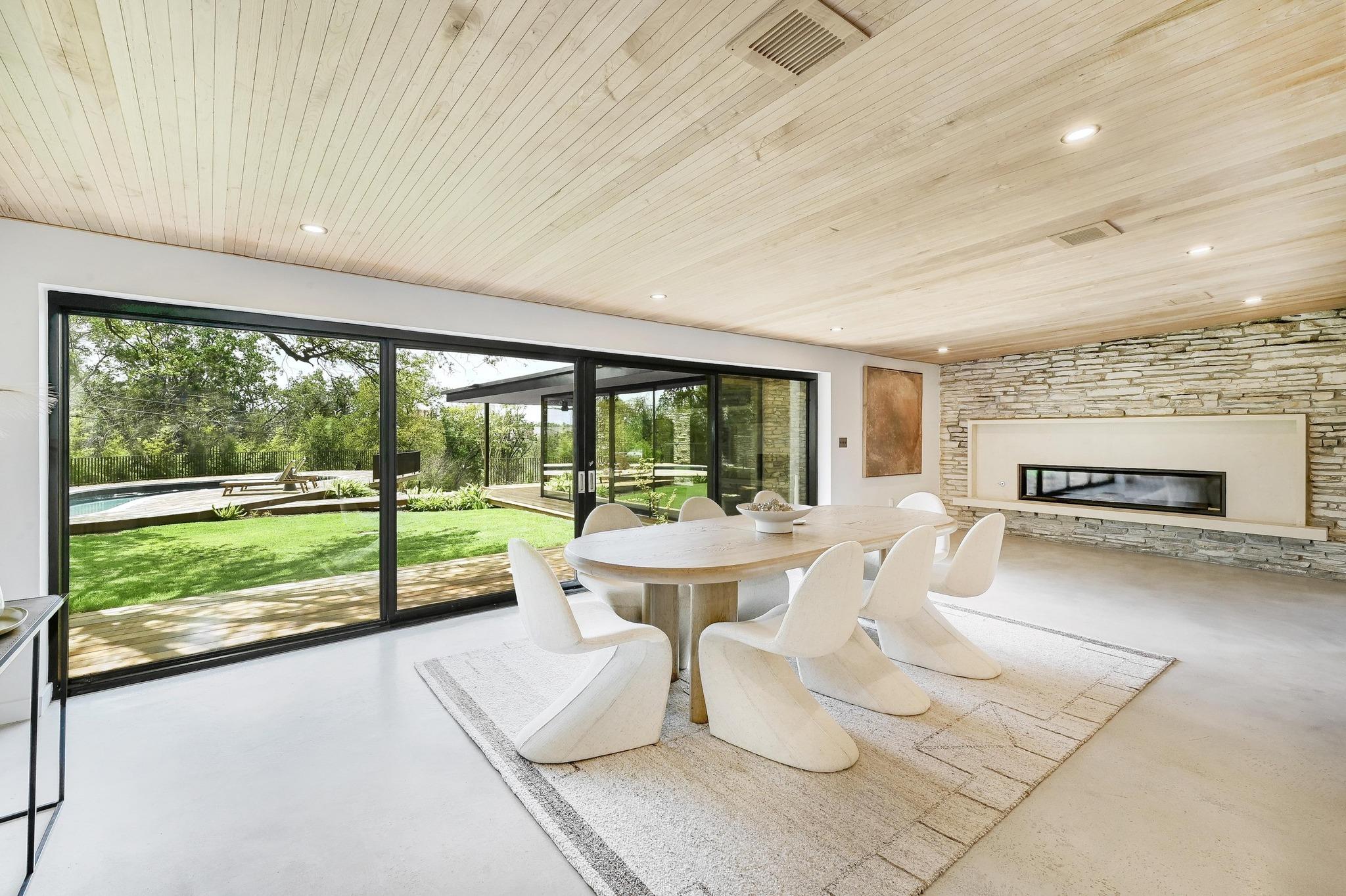 100 Redbud Trl, West Lake Hills, TX 78746