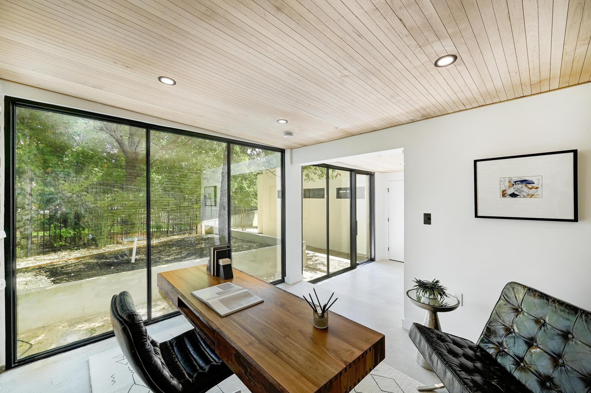 100 Redbud Trl, West Lake Hills, TX 78746