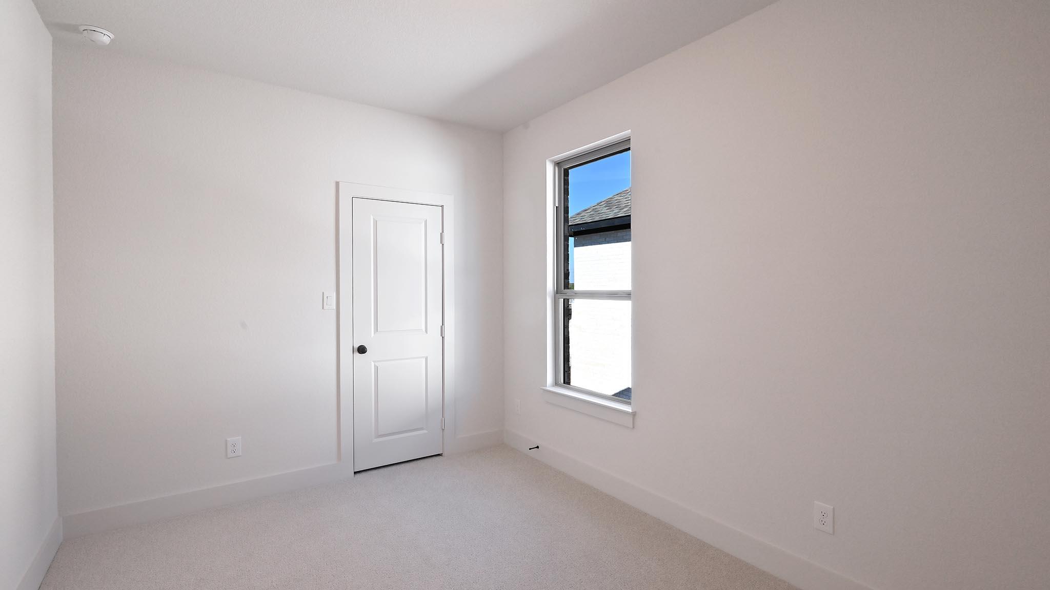 580 Bay Breeze Dr, Kyle, TX 78640