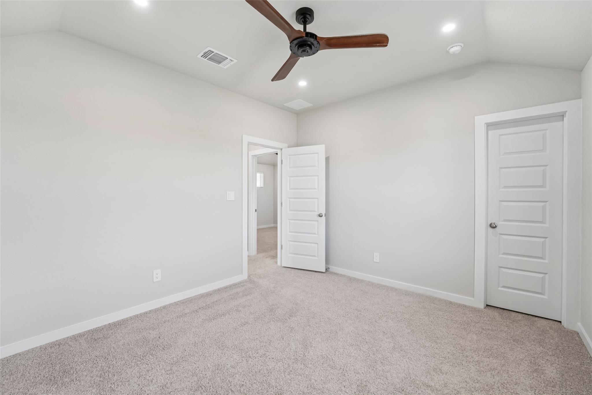 1108 Sweetspire St, Leander, TX 78641