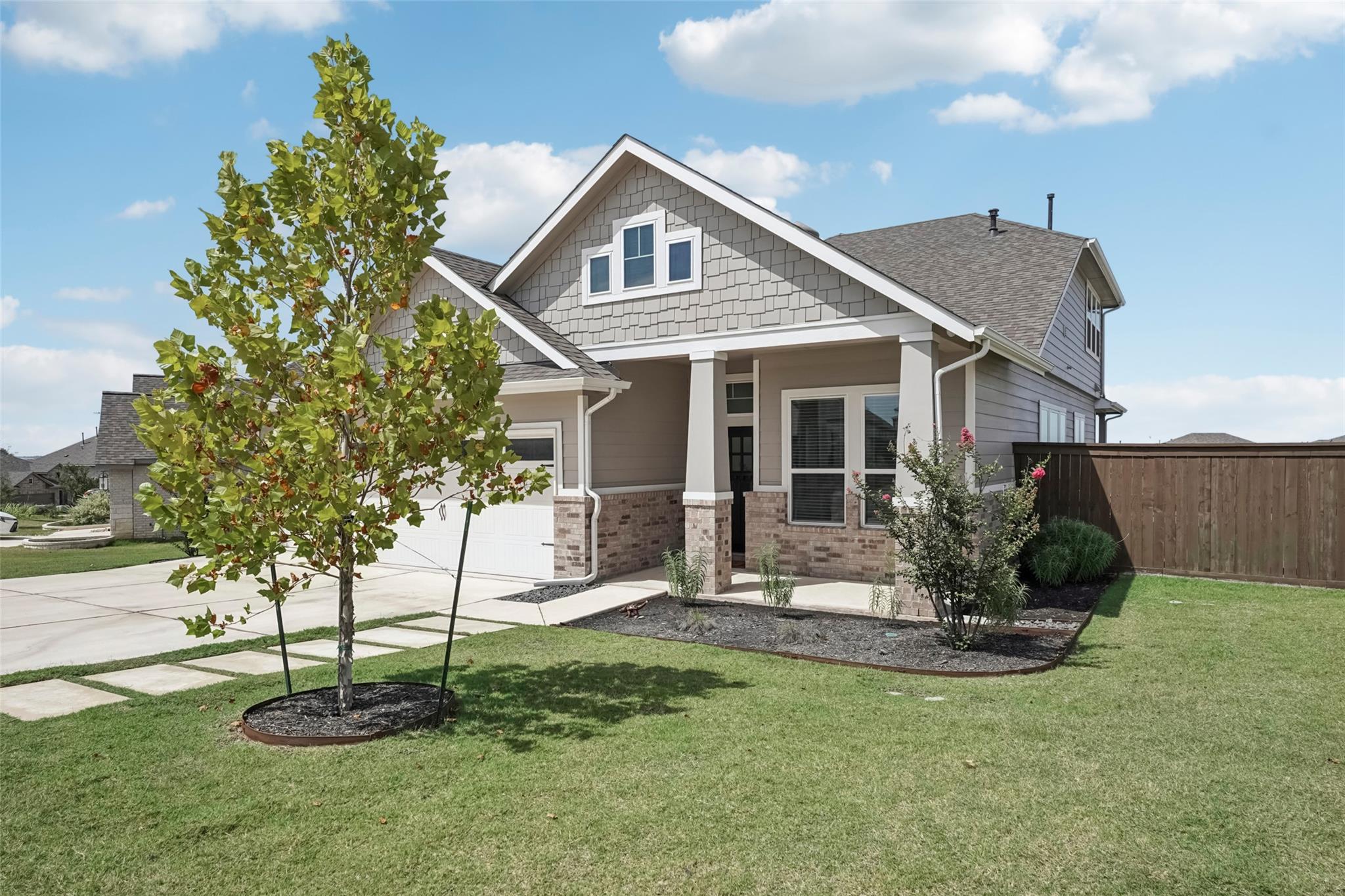 1108 Sweetspire St, Leander, TX 78641
