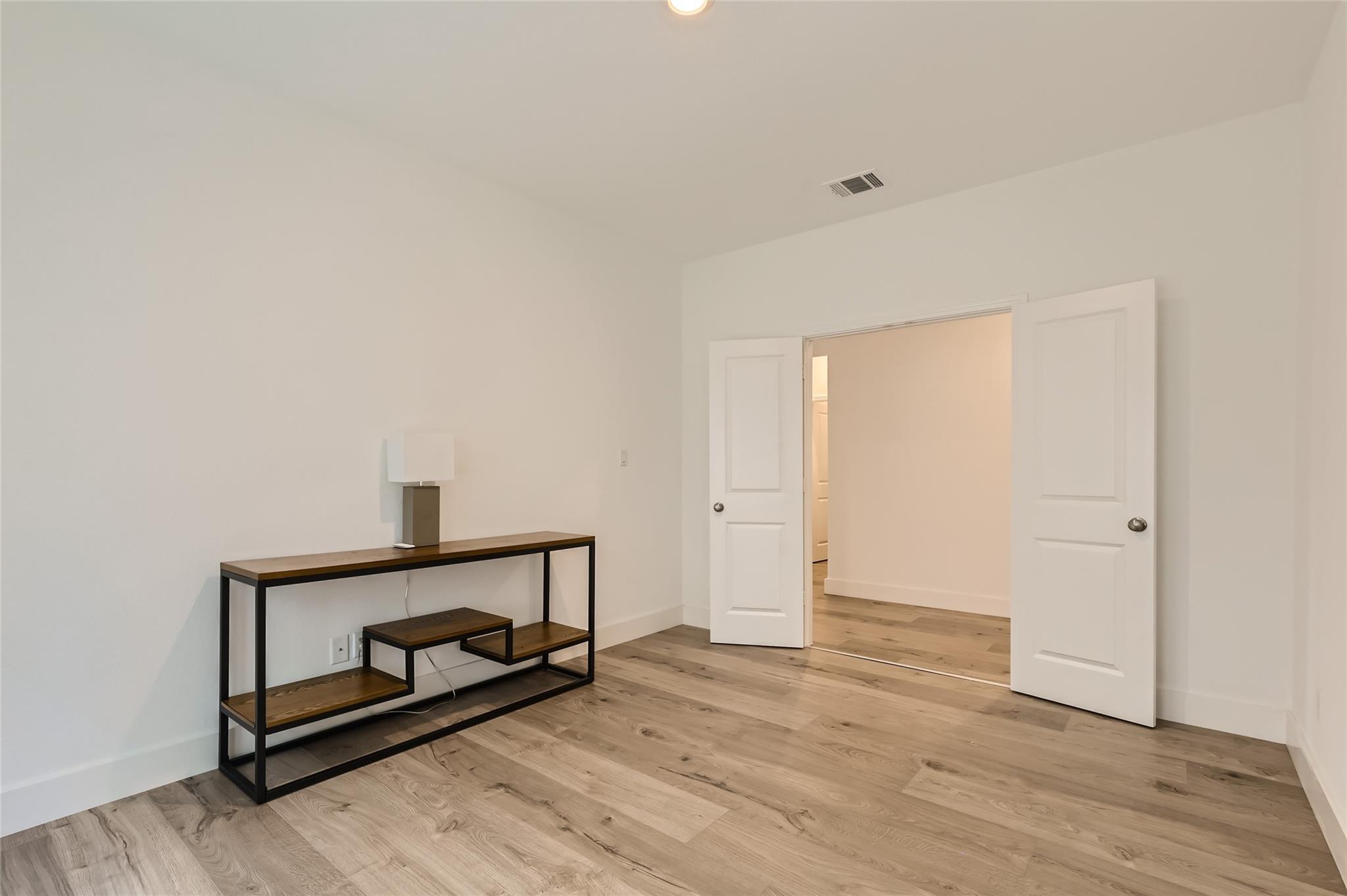 1025 Bluewood Bnd, Leander, TX 78641