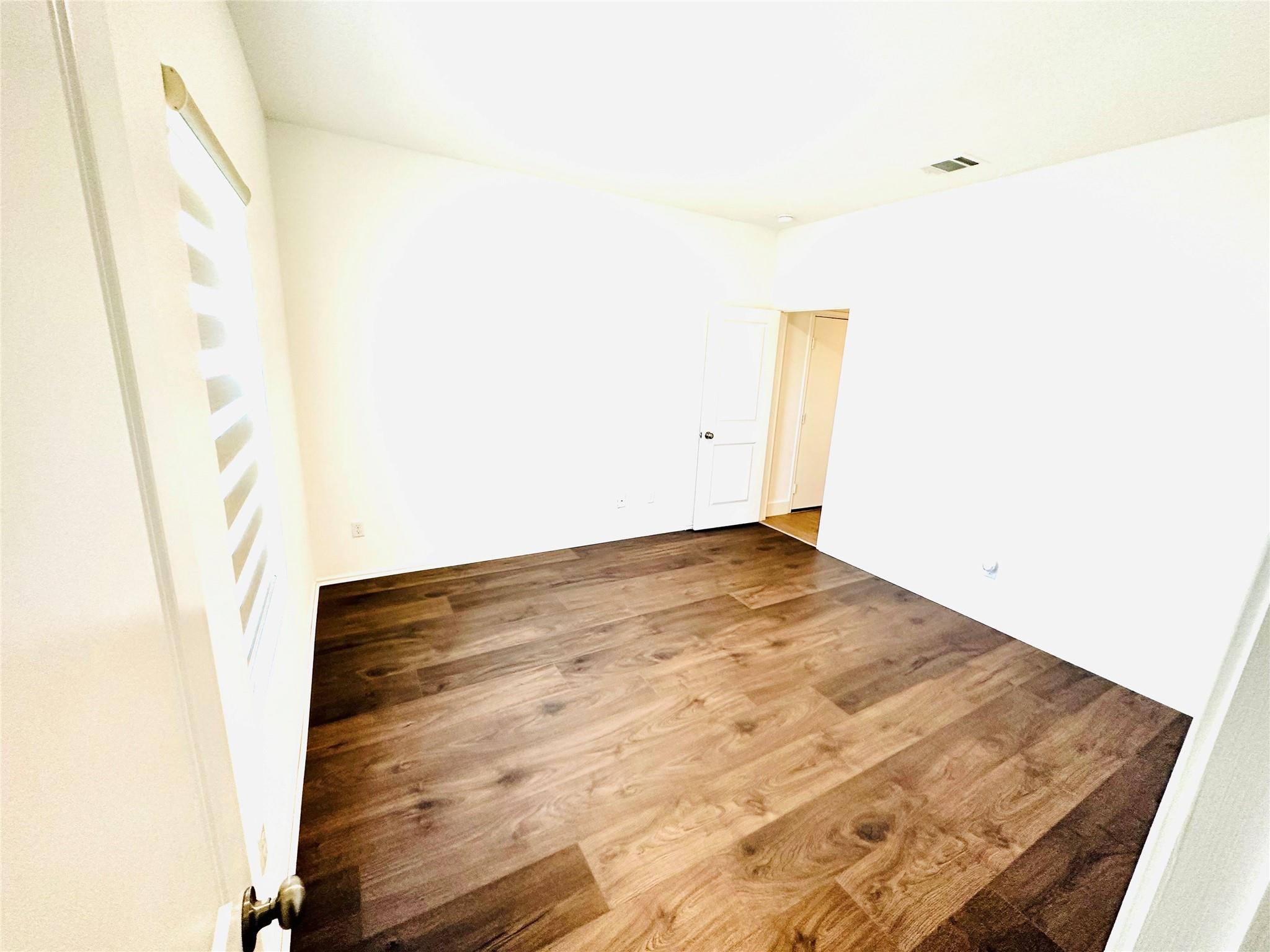 1025 Bluewood Bnd, Leander, TX 78641