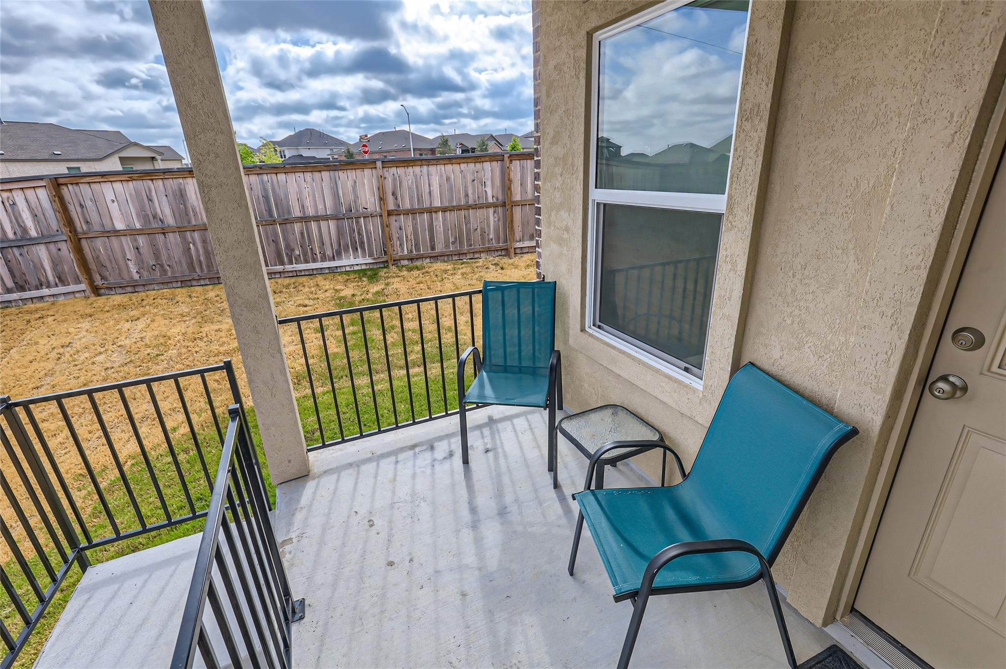 1025 Bluewood Bnd, Leander, TX 78641