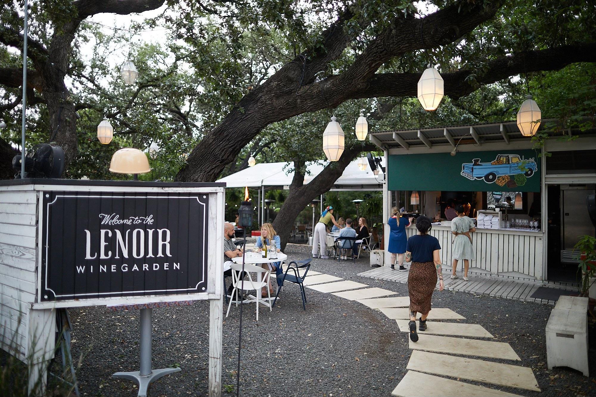 611 Fletcher St, Austin, TX 78704